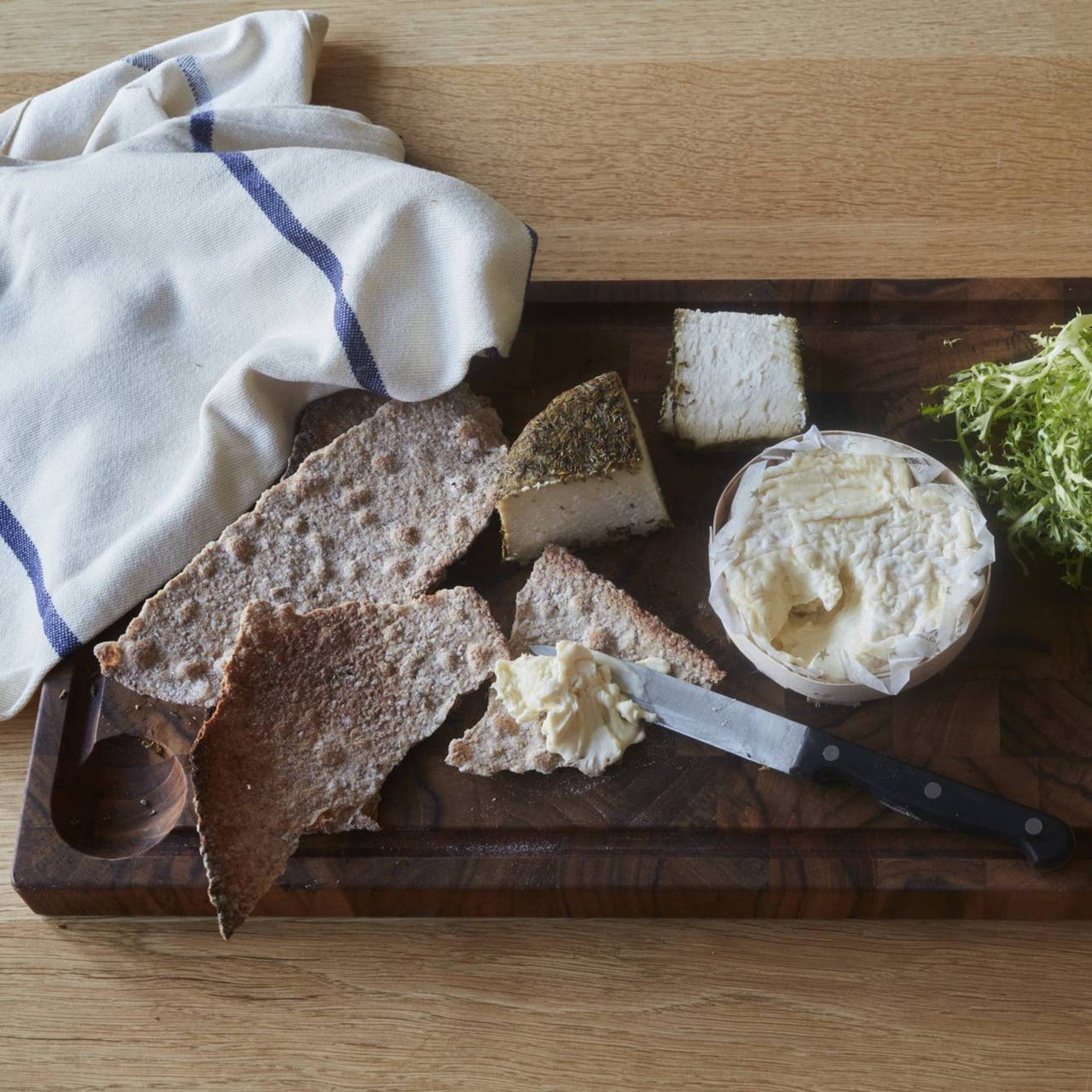 Dania Cutting Board: LS