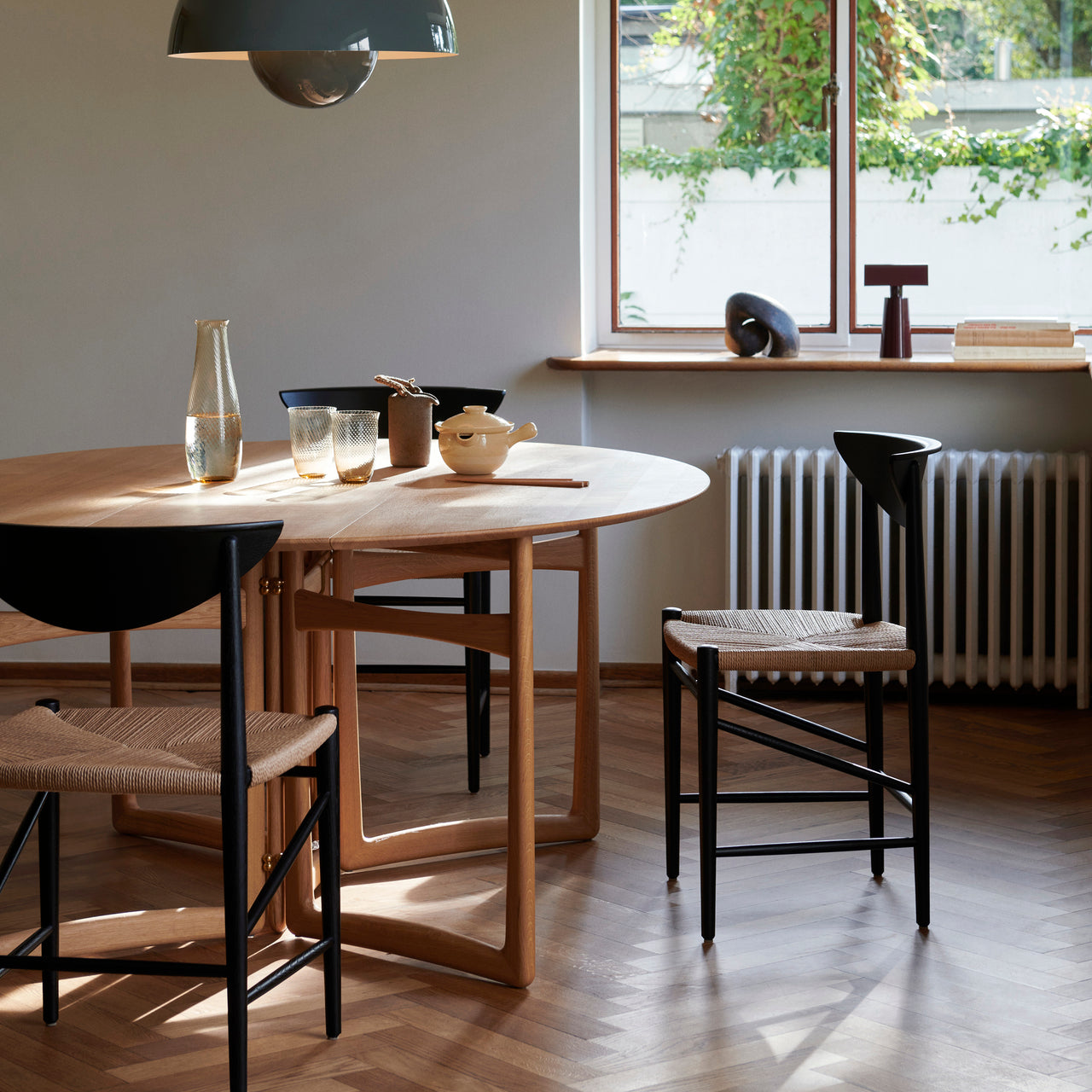 Drawn Chair: HM3 + LS