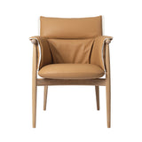 E005 Embrace Armchair: White Edging Strip + White Oiled Oak