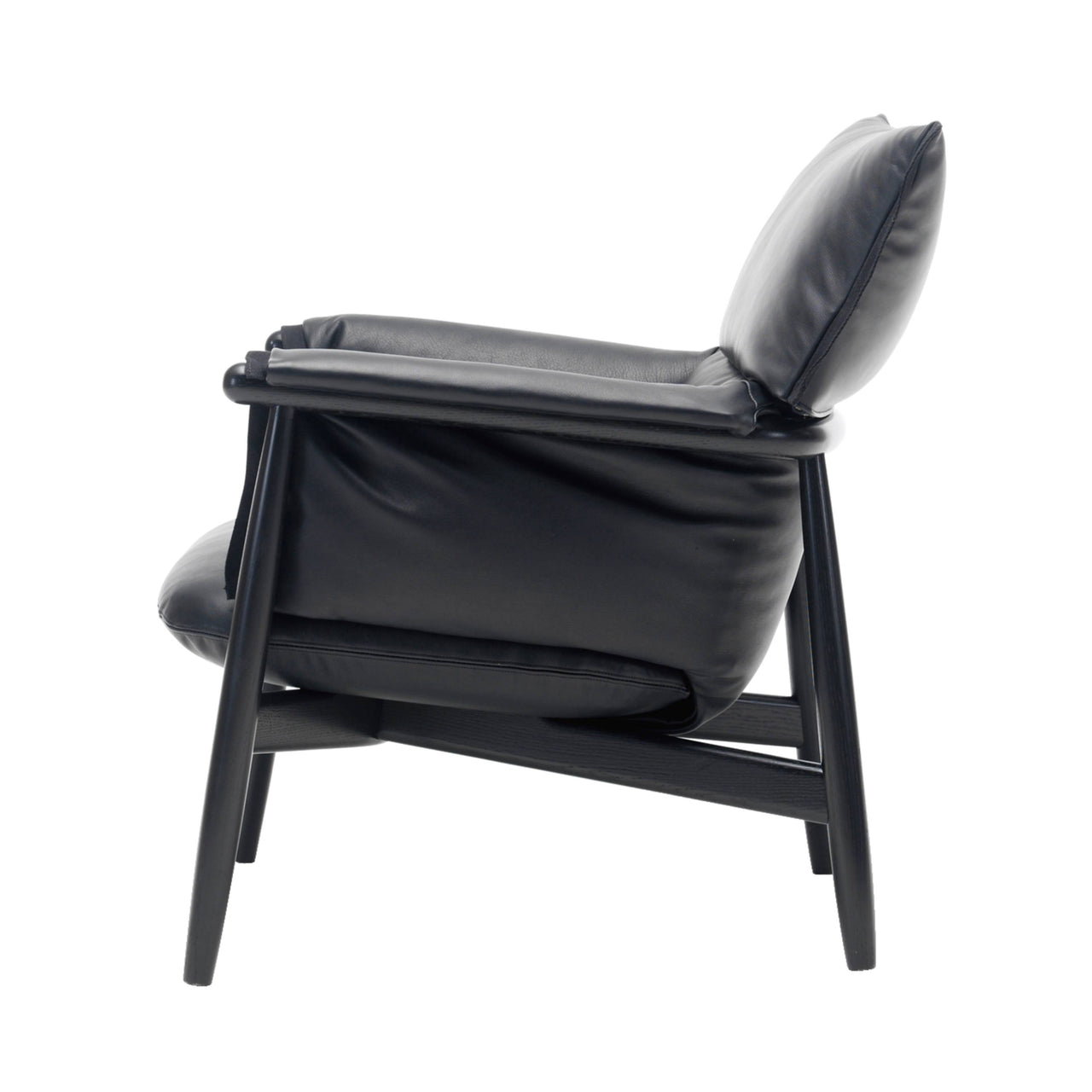 E015 Embrace Lounge Chair: Black Edging Strip + Black Oak