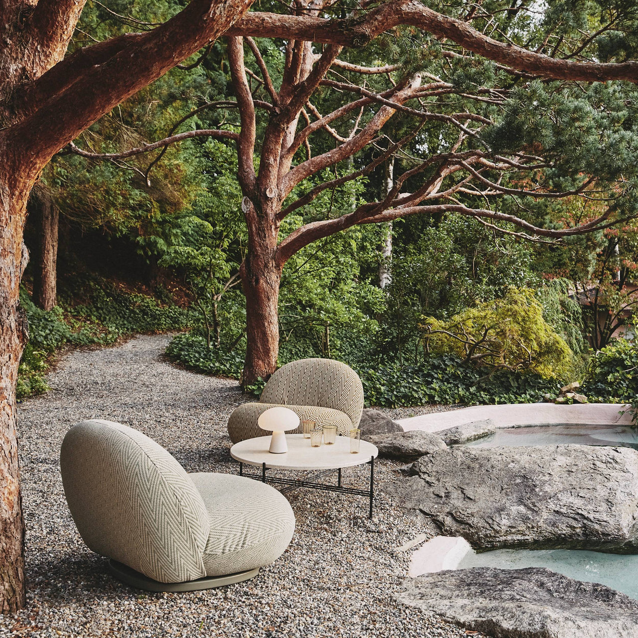Pacha Lounge Chair: Swivel Base + Outdoor