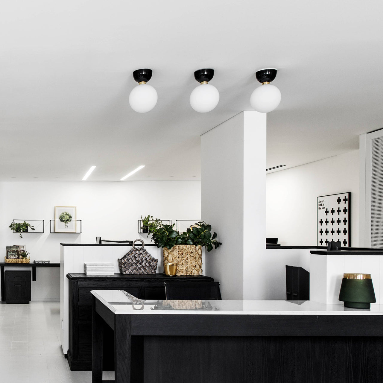 Aballs Ceiling + Wall Lamp
