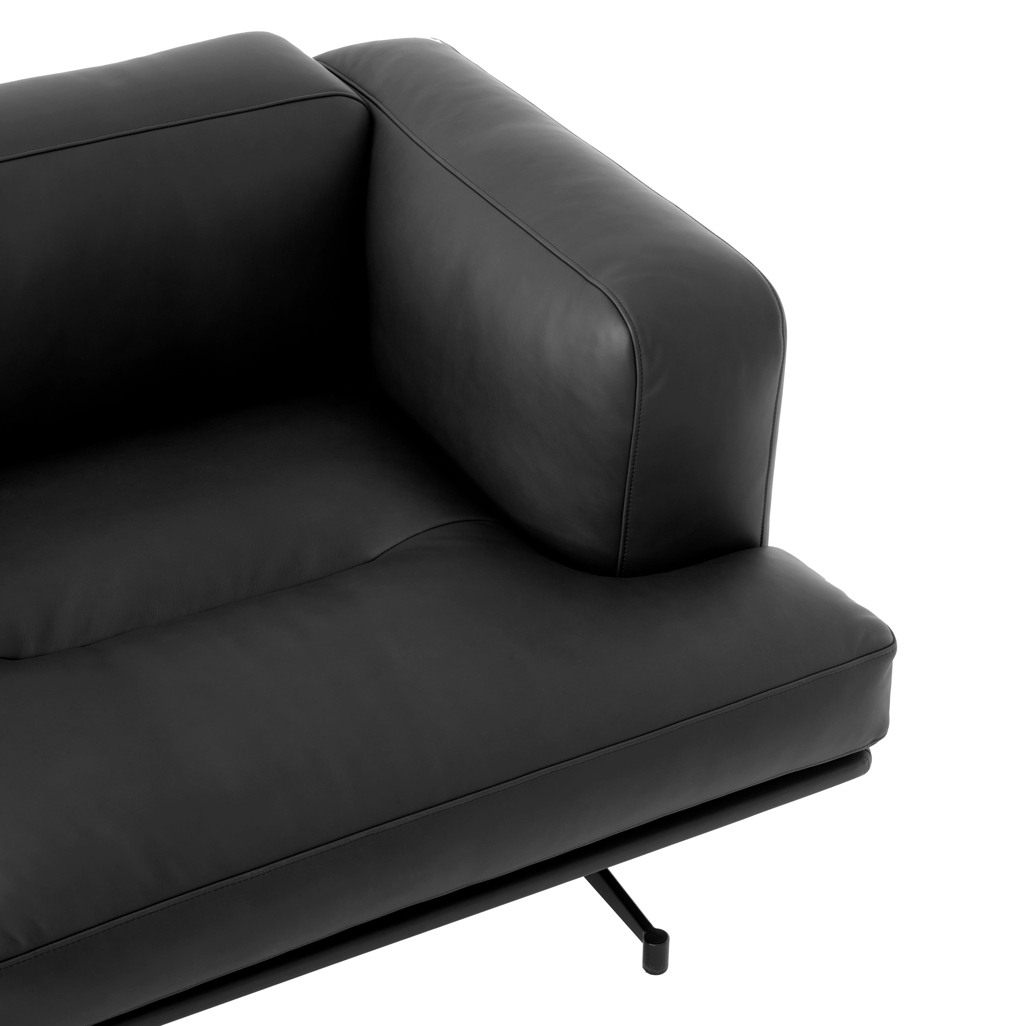Inland Sofa: AV22 + AV23
