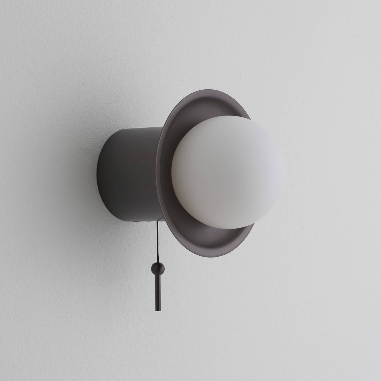 Janed Wall Light with Cord