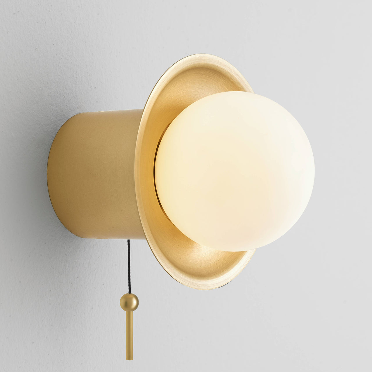 Janed Wall Light with Cord