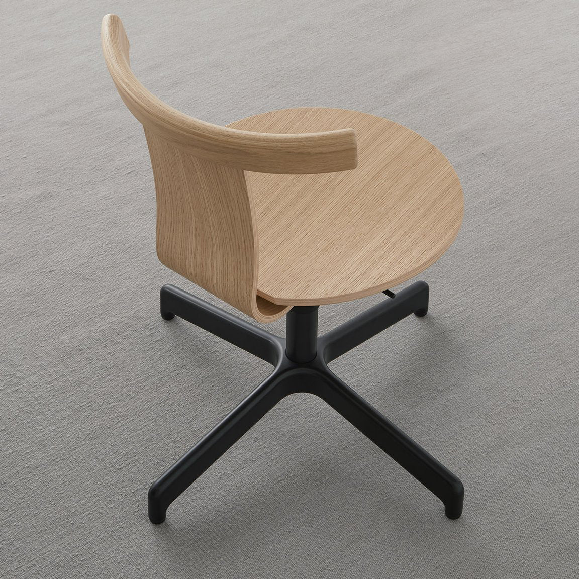 Jiro Swivel Chair: LS