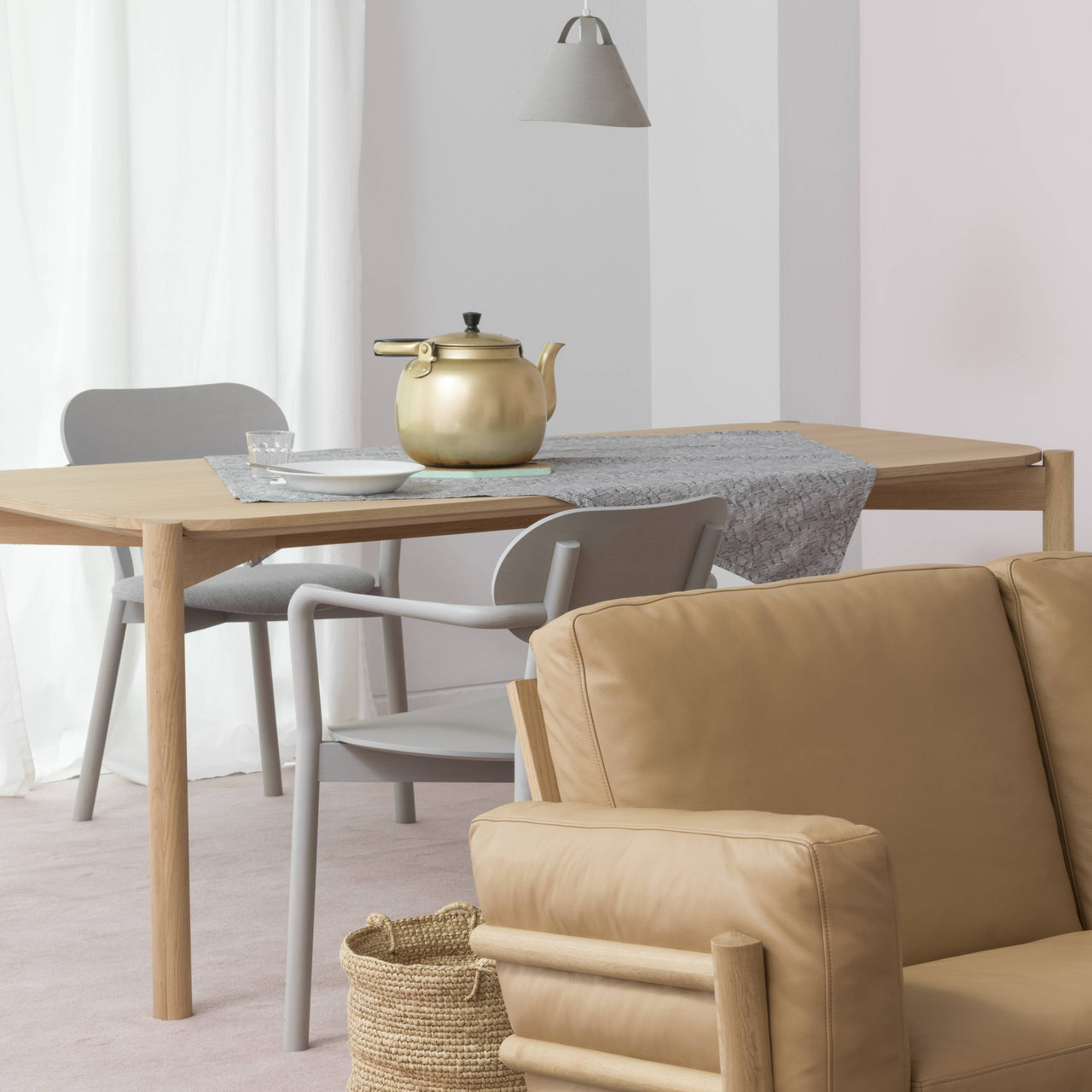 Castor Dining Table | Buy Karimoku New Standard online at A+R