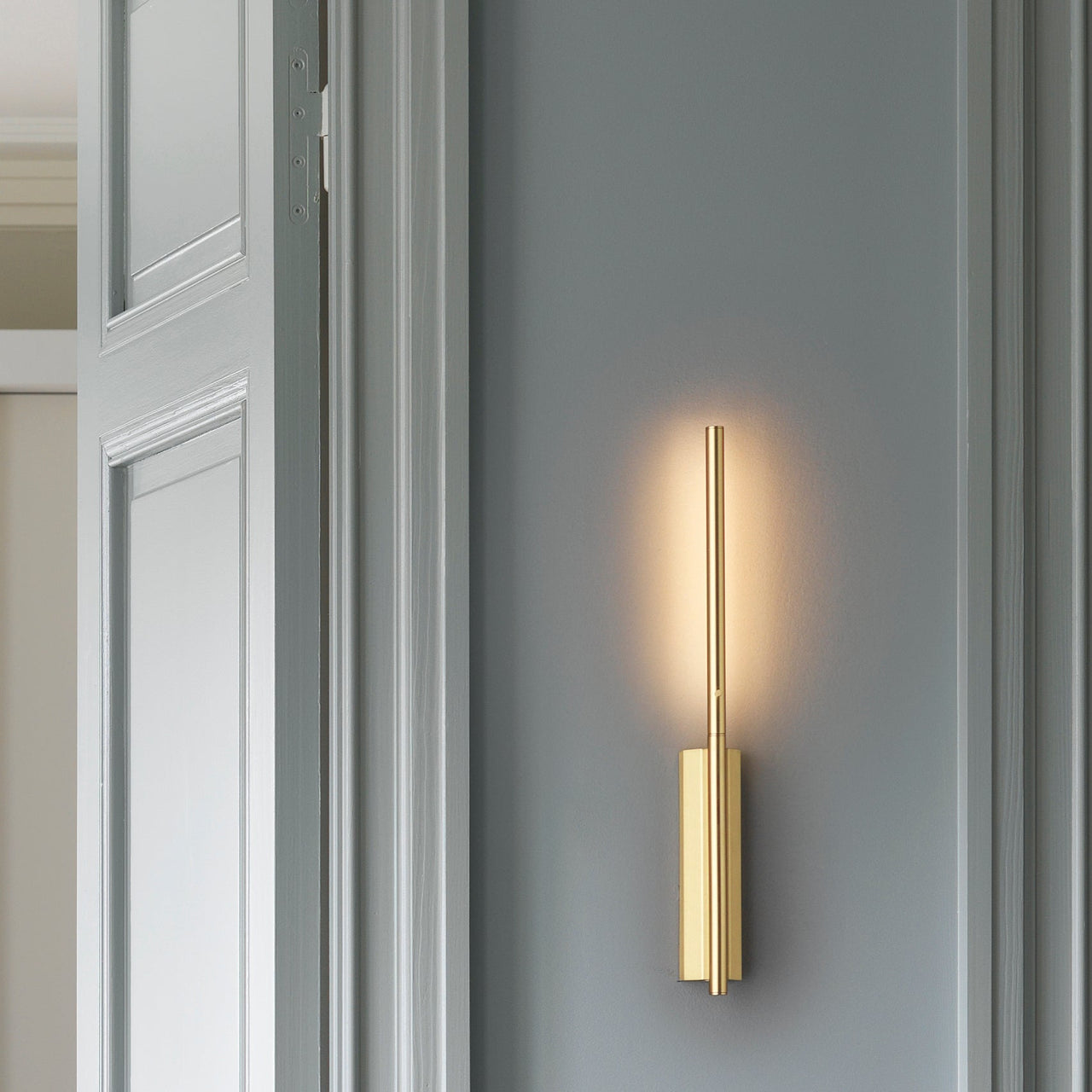 Link Reading Wall Light: Small