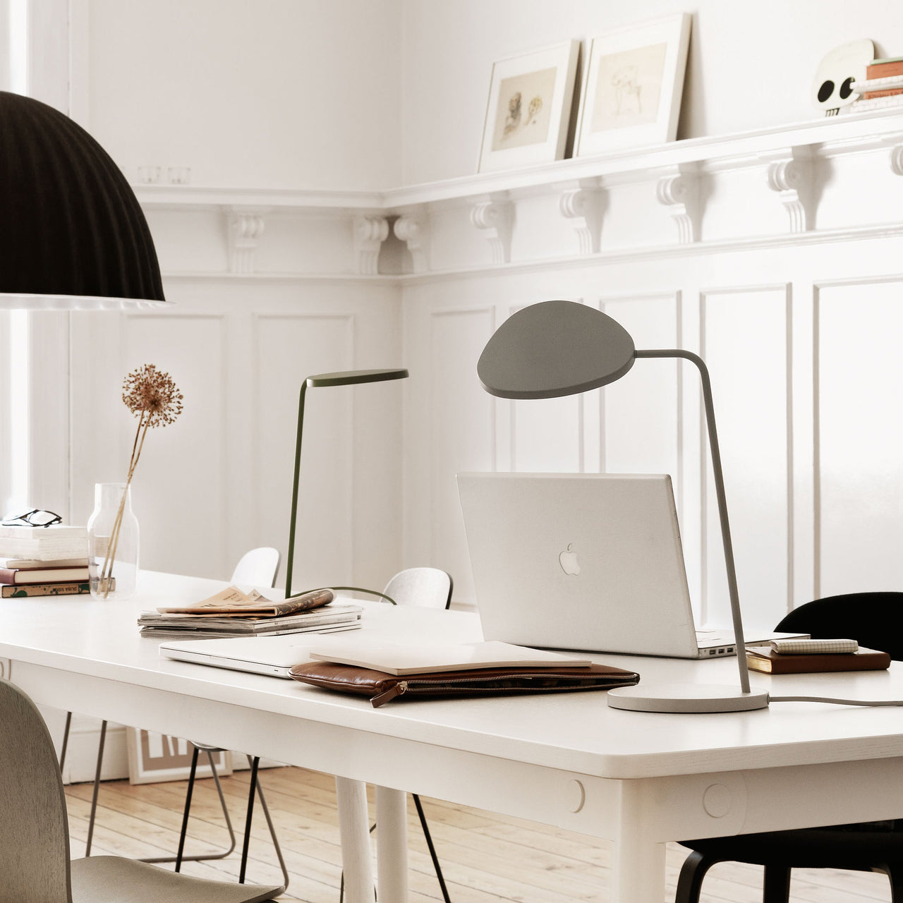 Leaf Table Lamp: LS