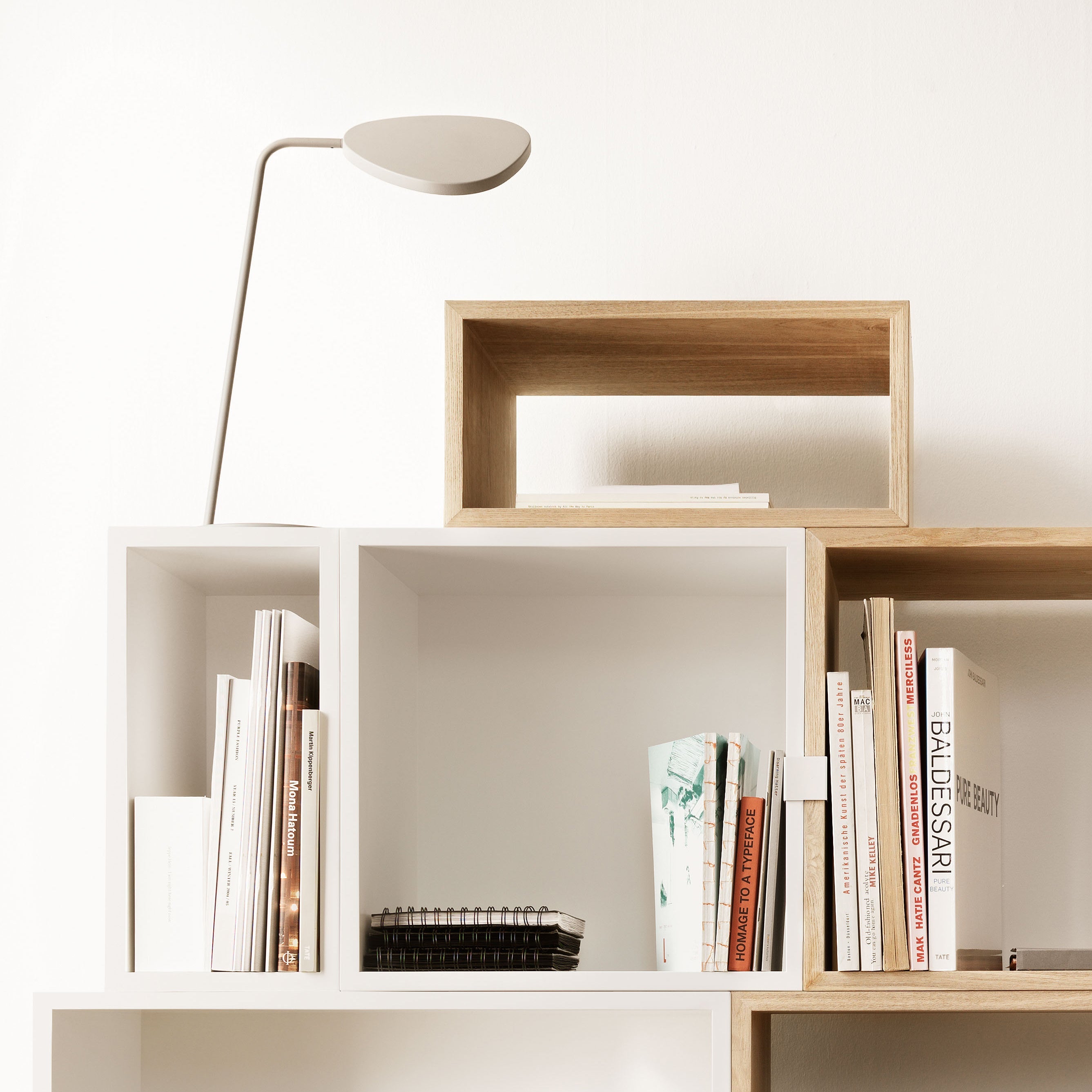 Leaf Table Lamp: LS