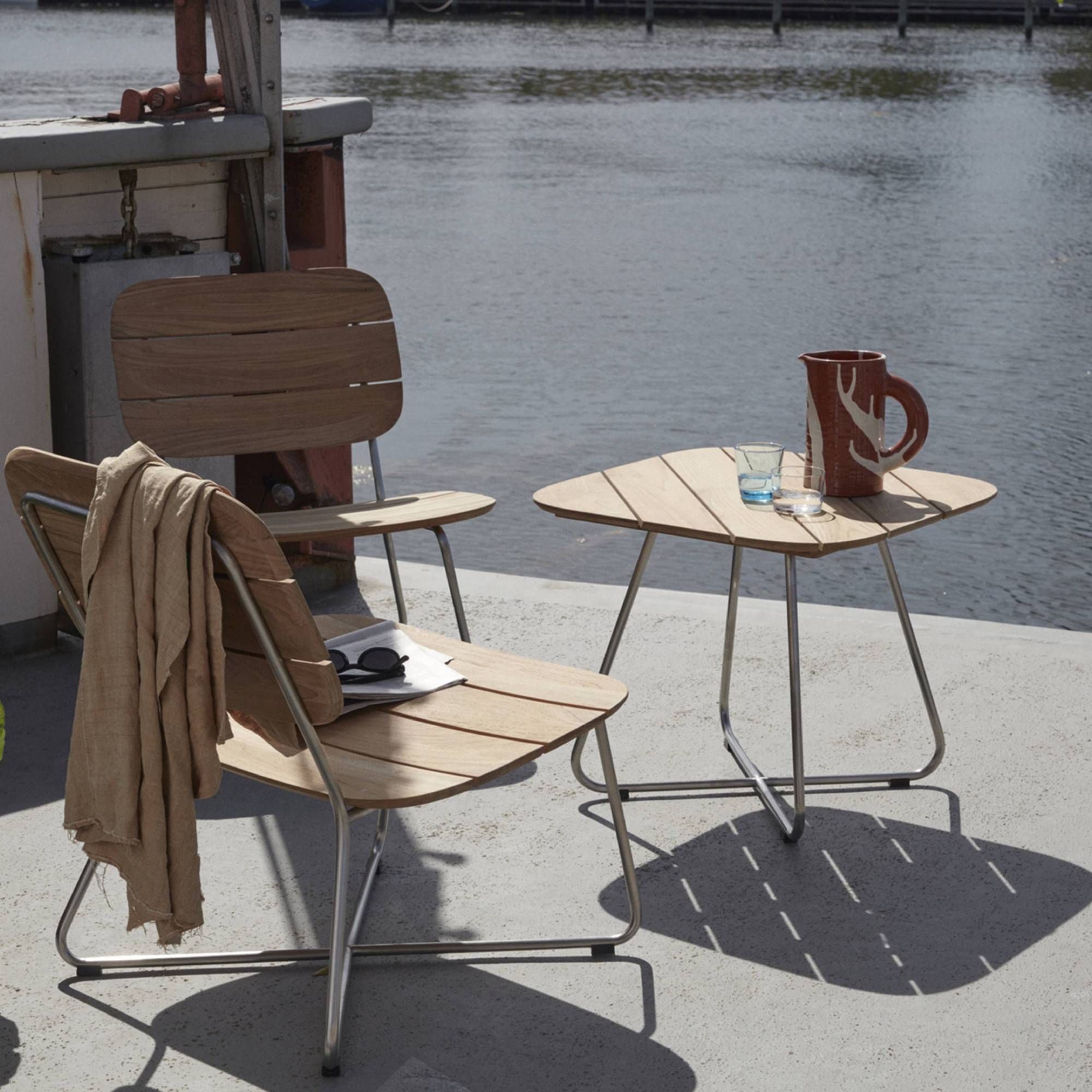 Lilium Lounge Chair: LS