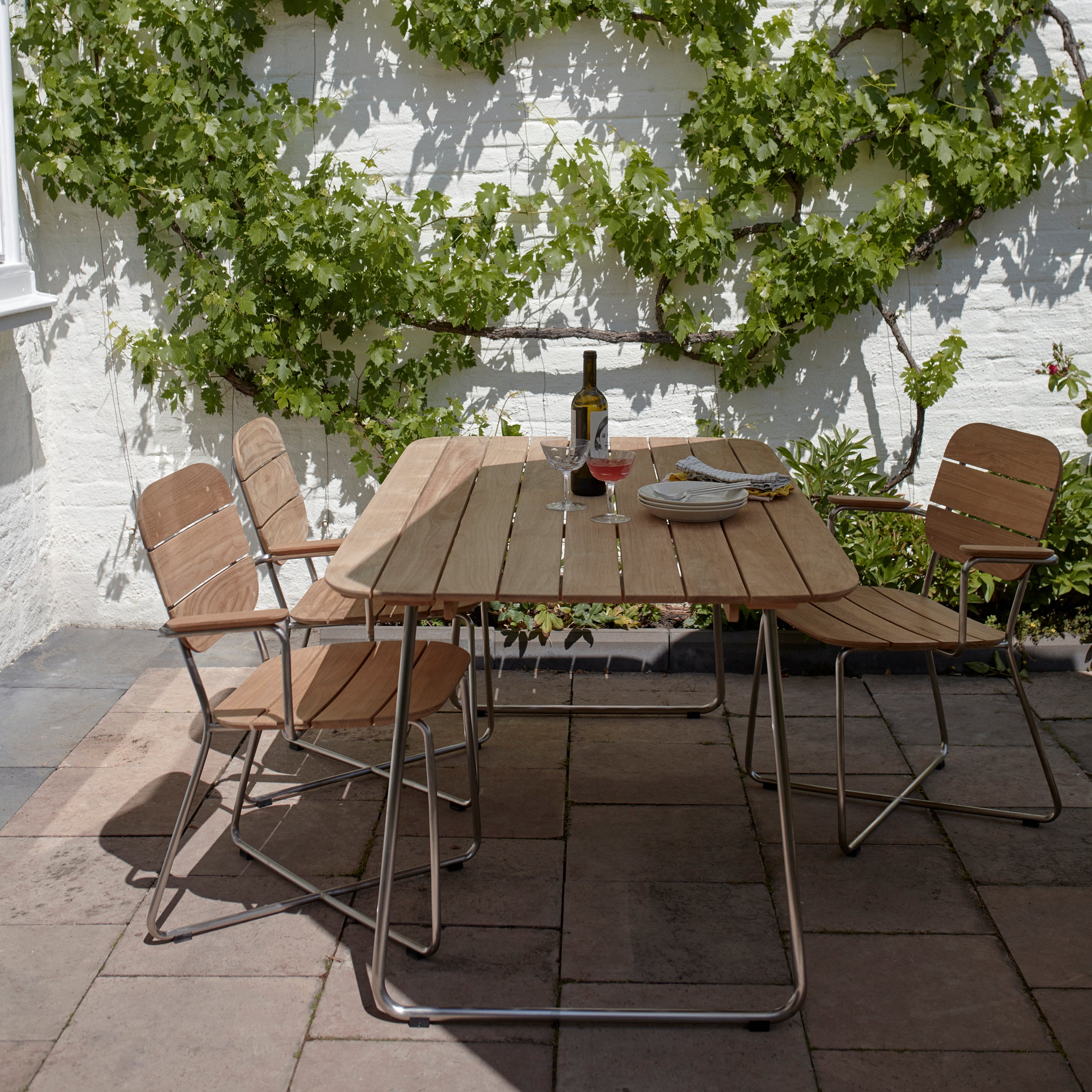 Lilium Table 160: LS