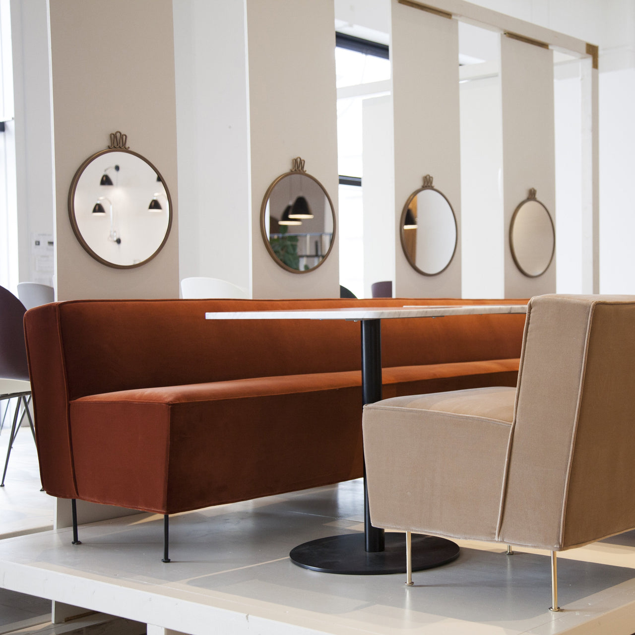 Modern Line Dining Sofa: LS