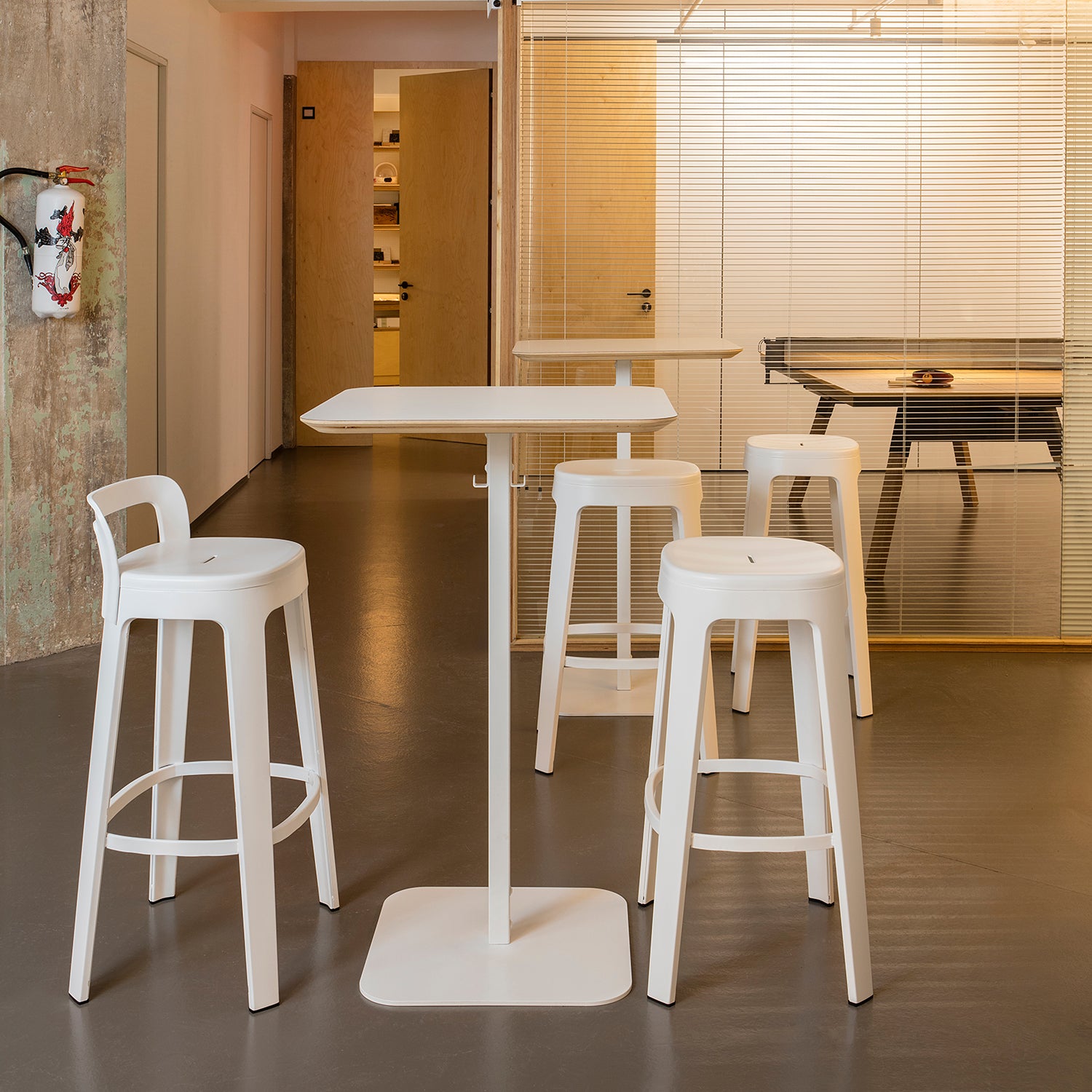 Ombra Bar + Counter Stool with Backrest: LS