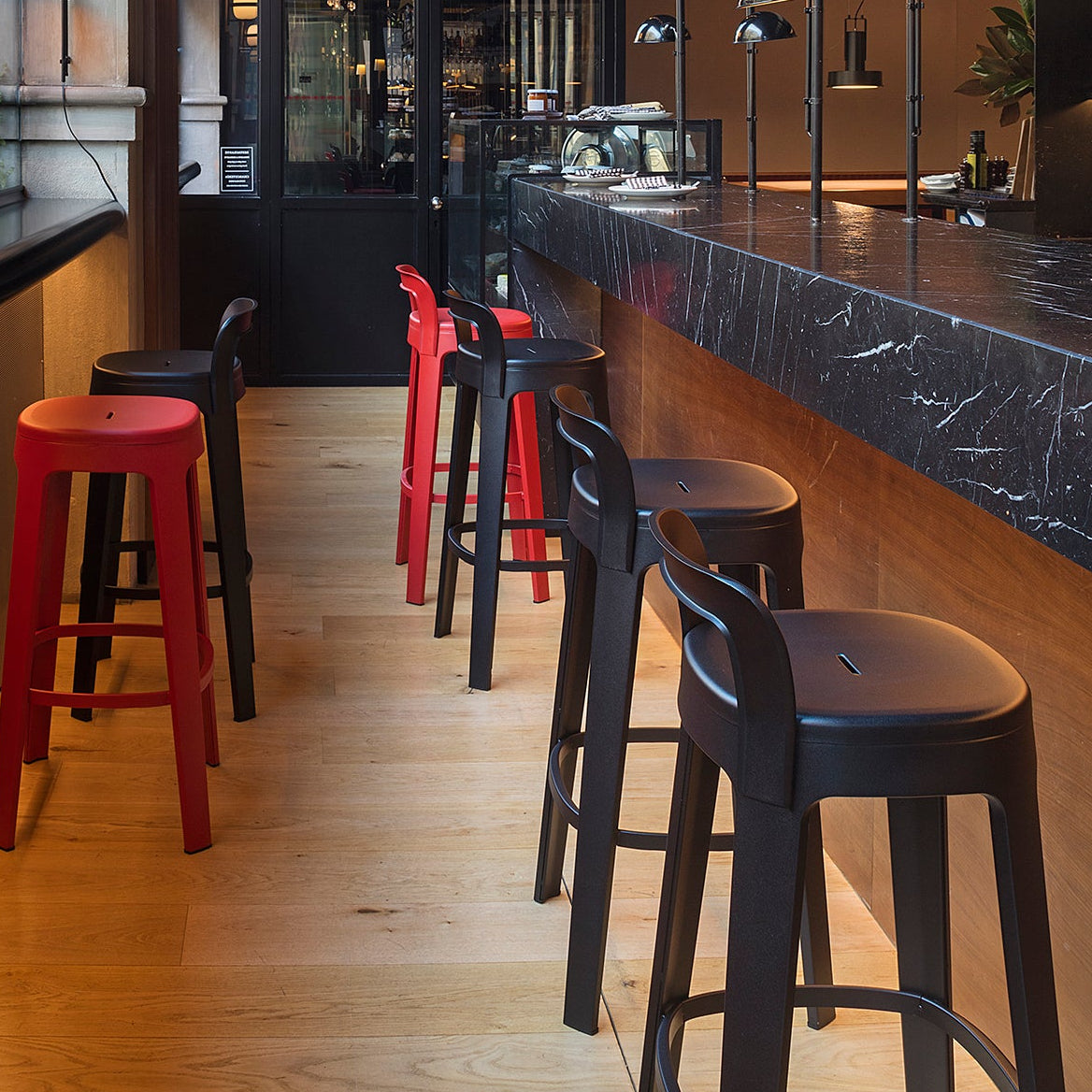 Ombra Bar + Counter Stool with Backrest: LS