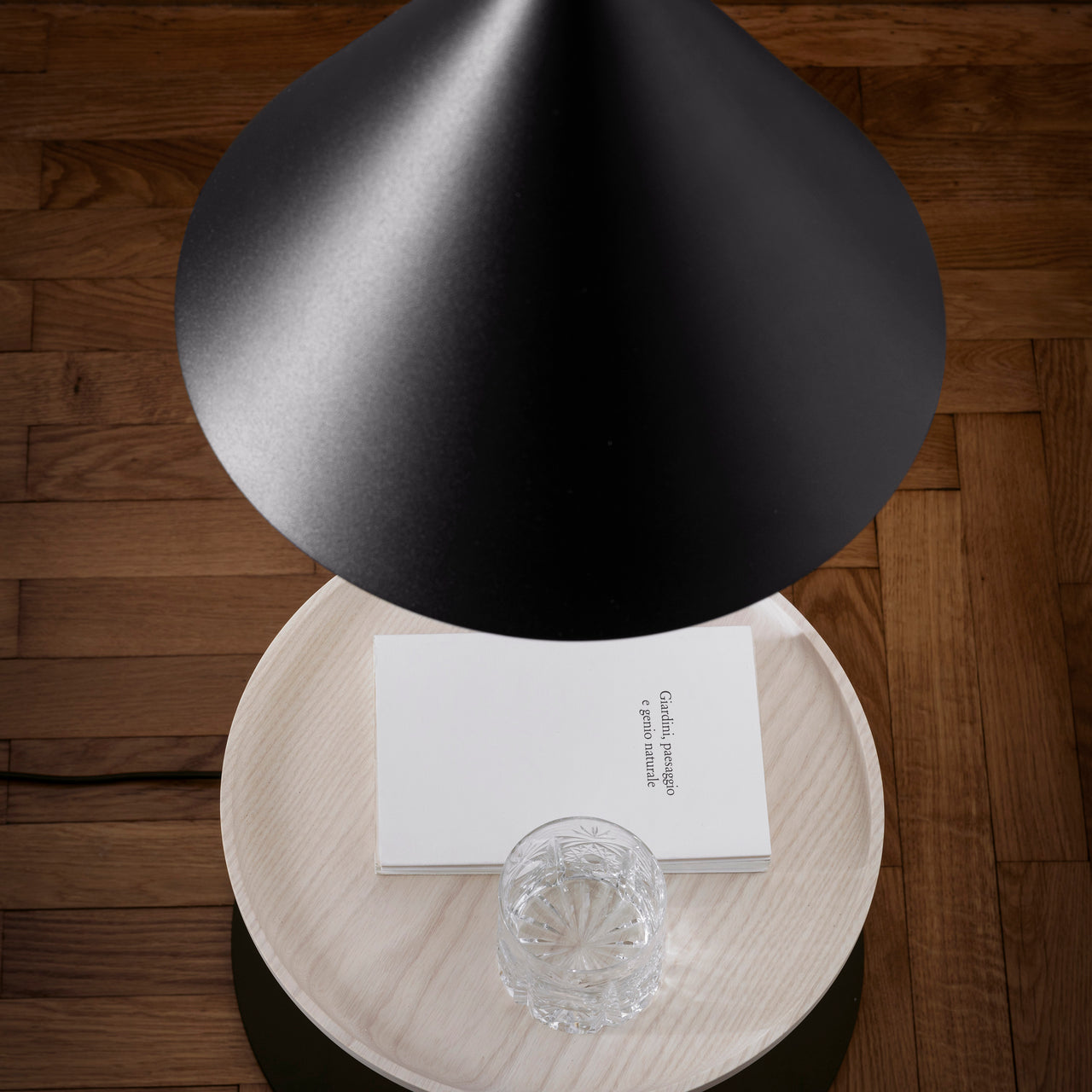 Ozz Lounge Floor Lamp