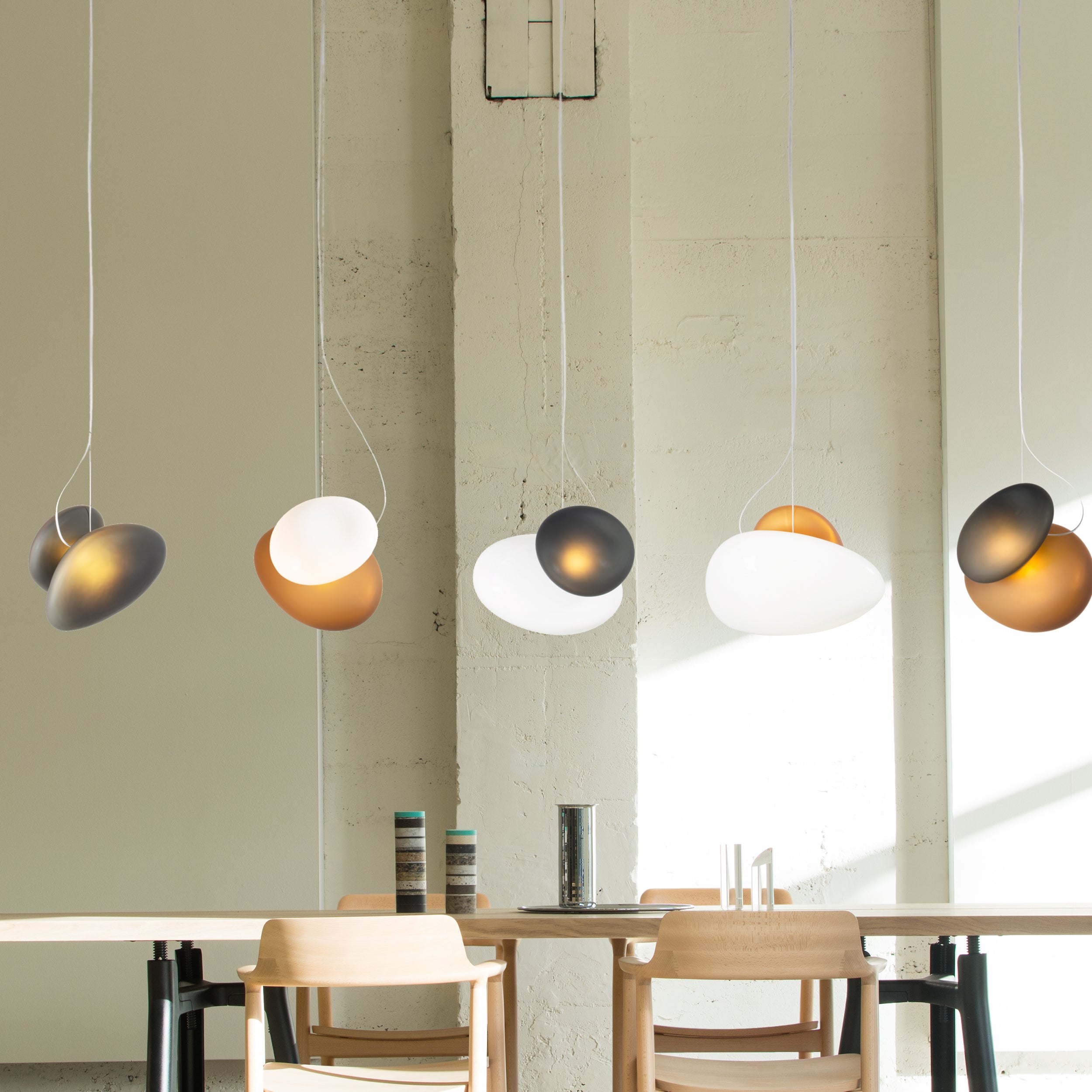 Pebble Pendant Light: LS