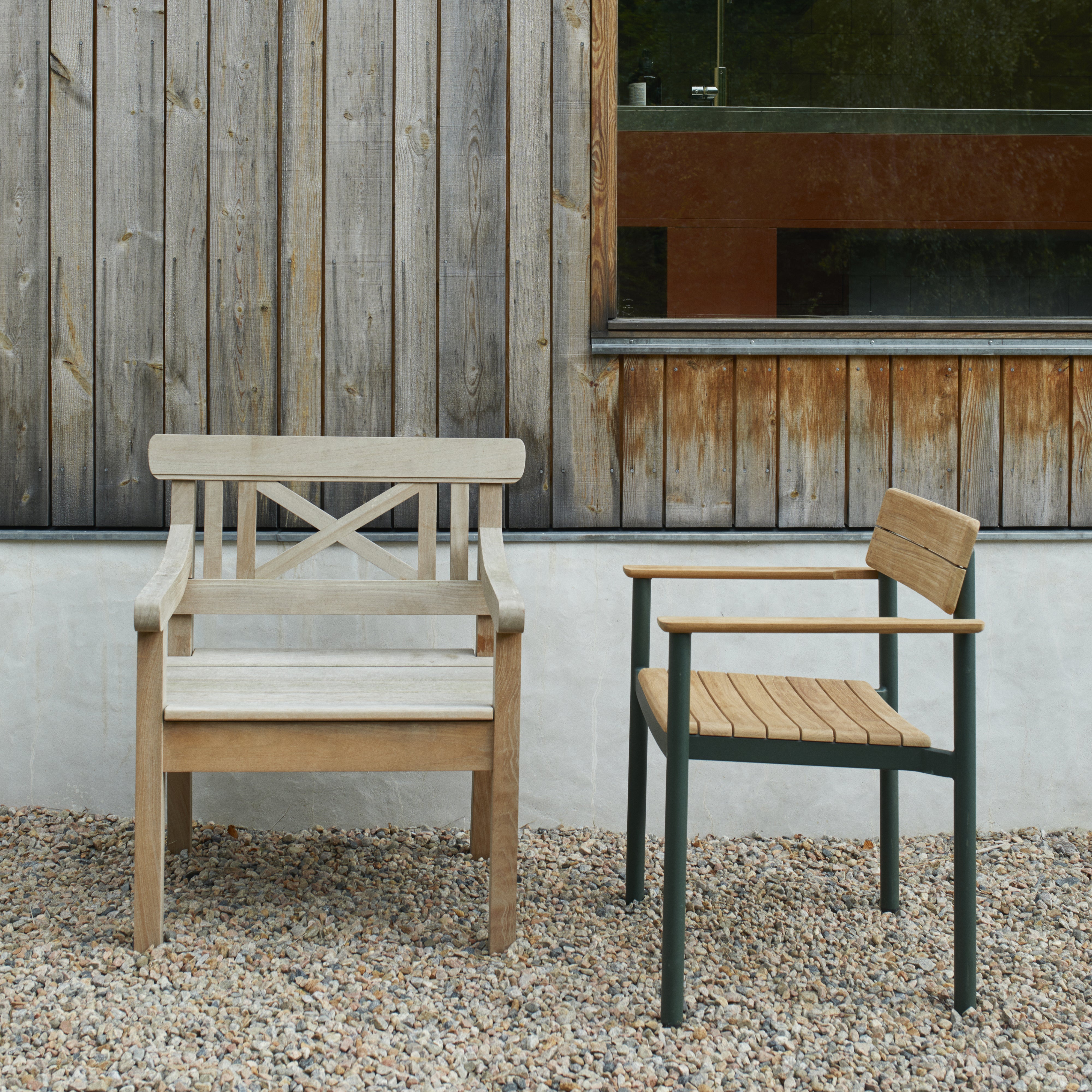 Pelagus Stacking Armchair: LS