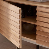 Sussex 8 Sideboard: SSX401