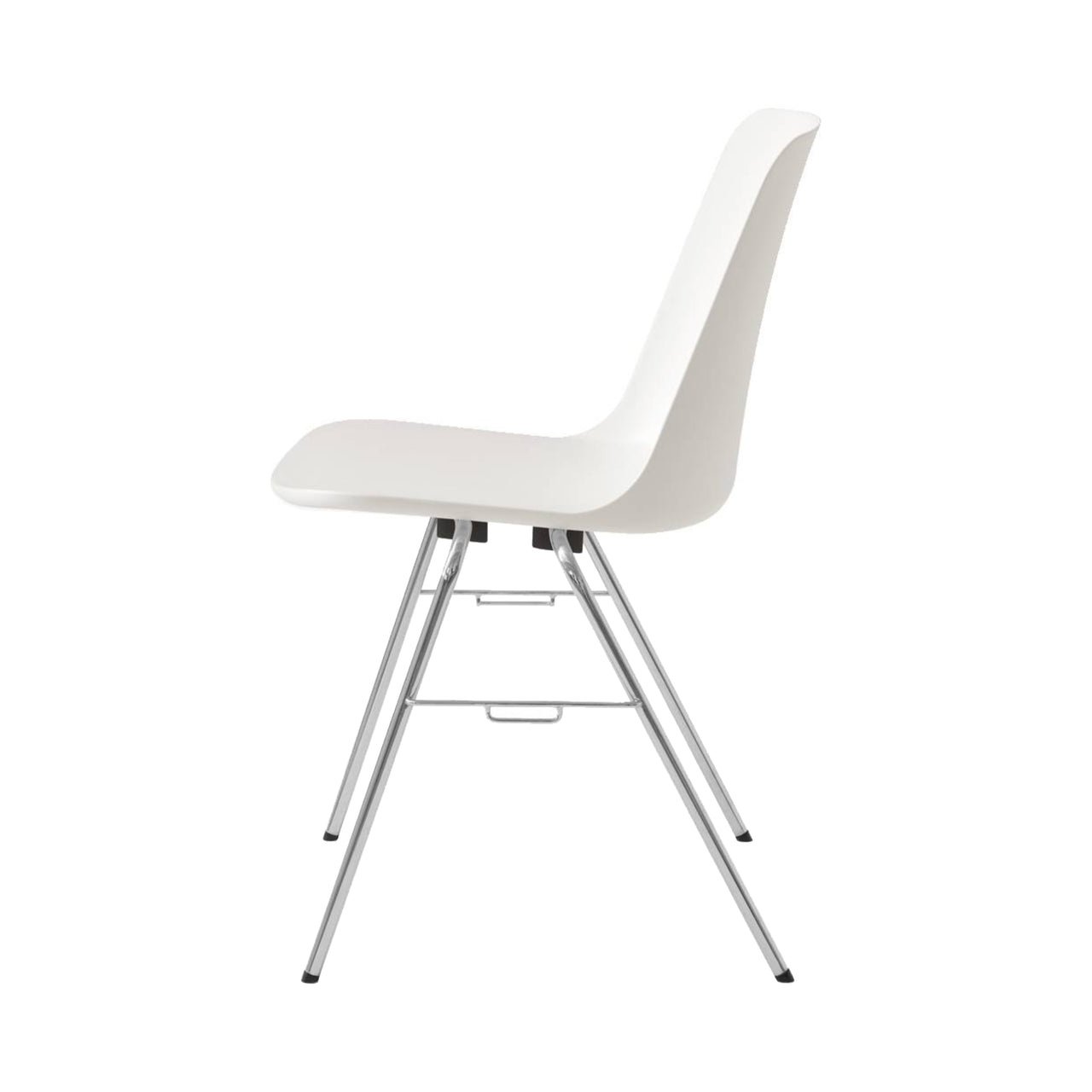 Rely Chair HW27: White