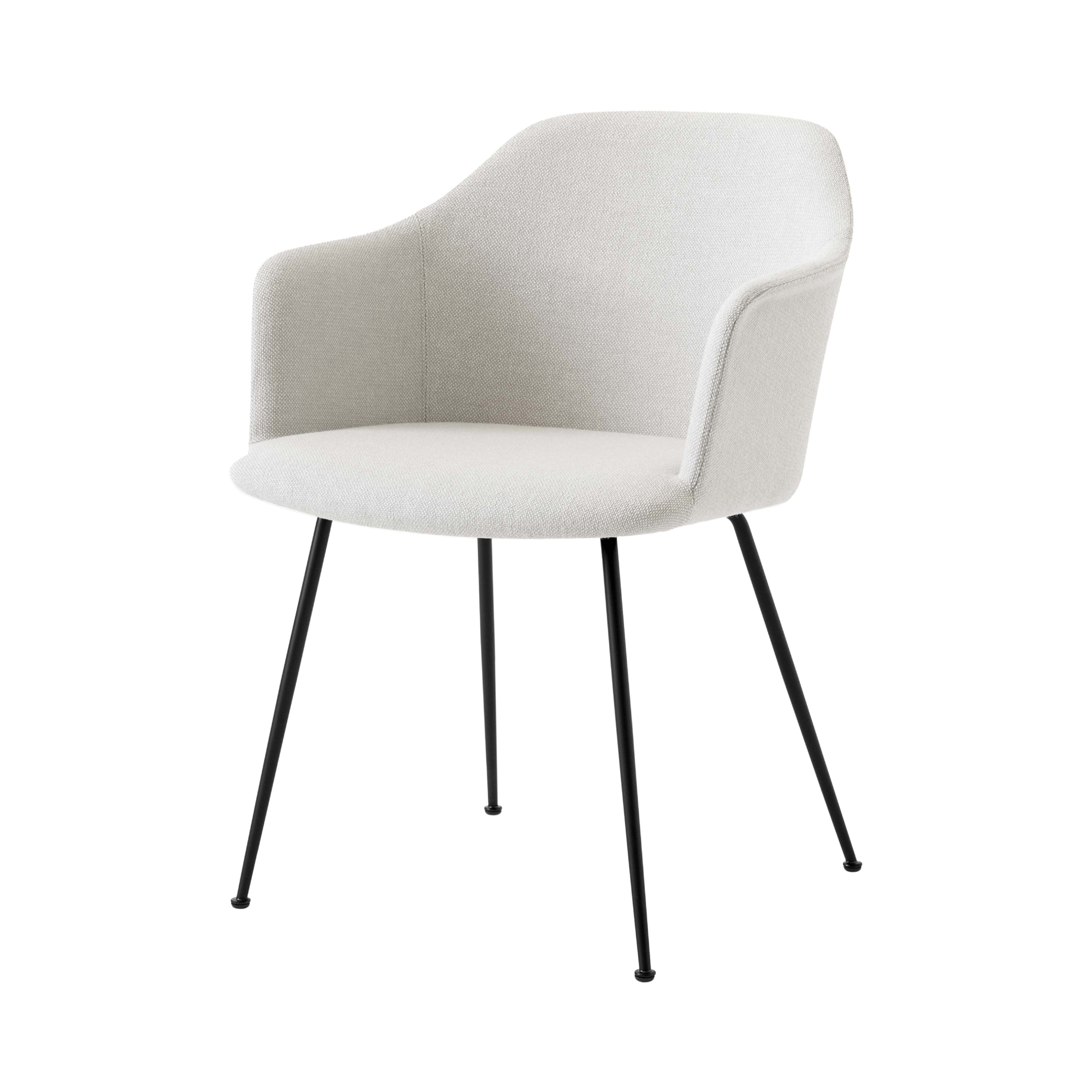 Rely Armchair: HW35 + Black