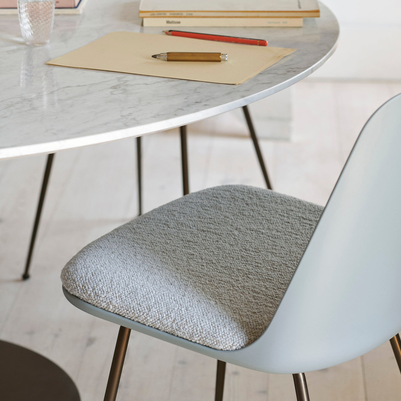 Rely Chair: HW7 + DI