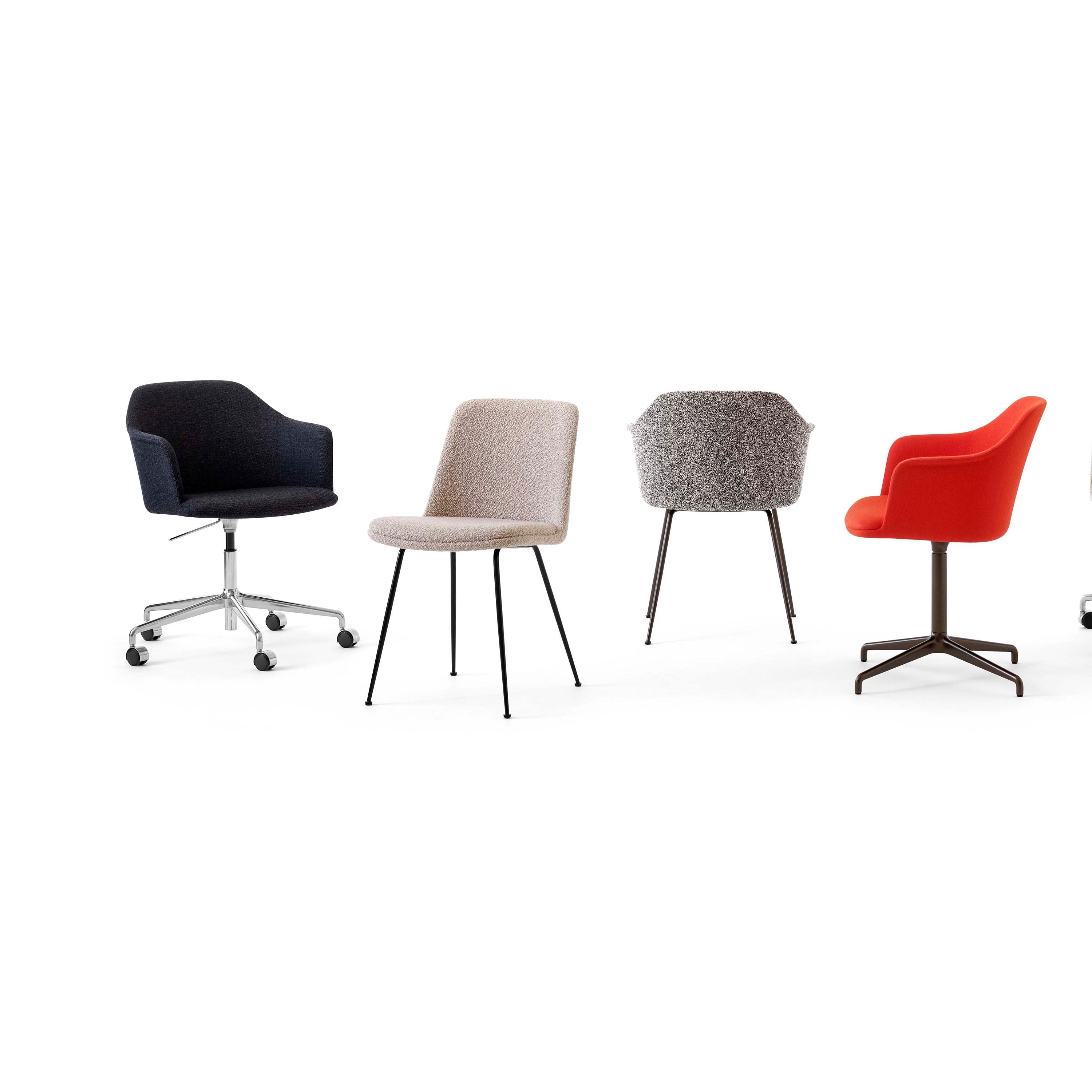 Rely Chair HW9 | Buy &Tradition online at A+R