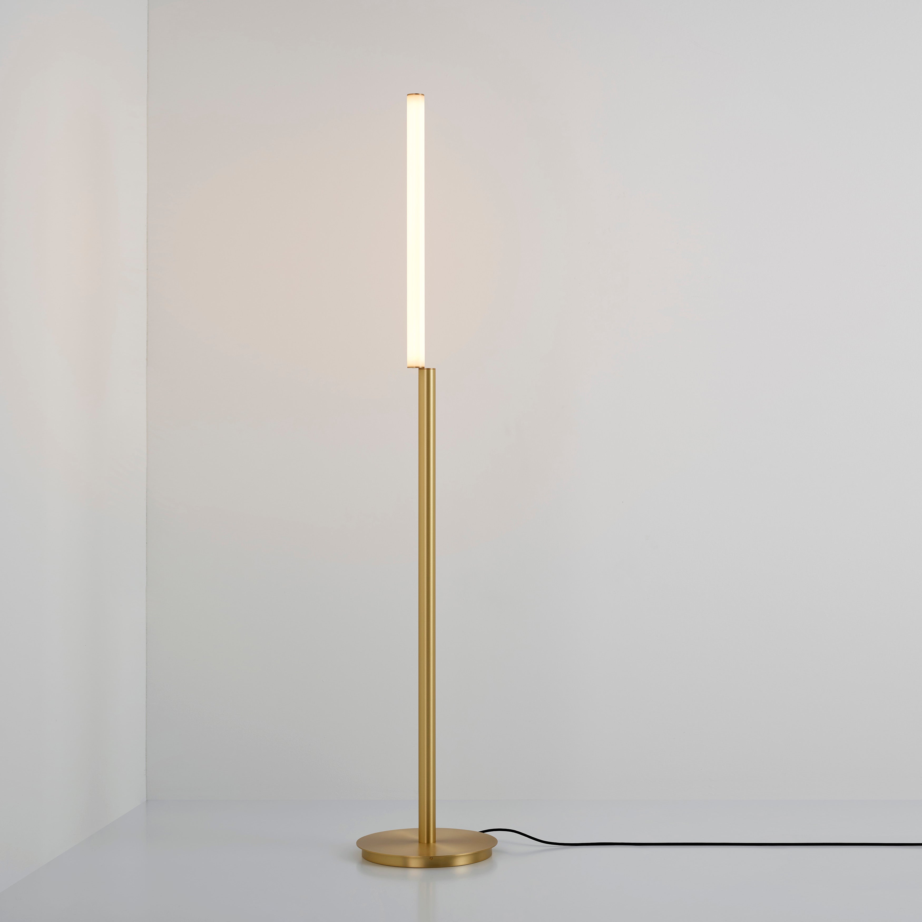 Signal Floor Lamp: Solo