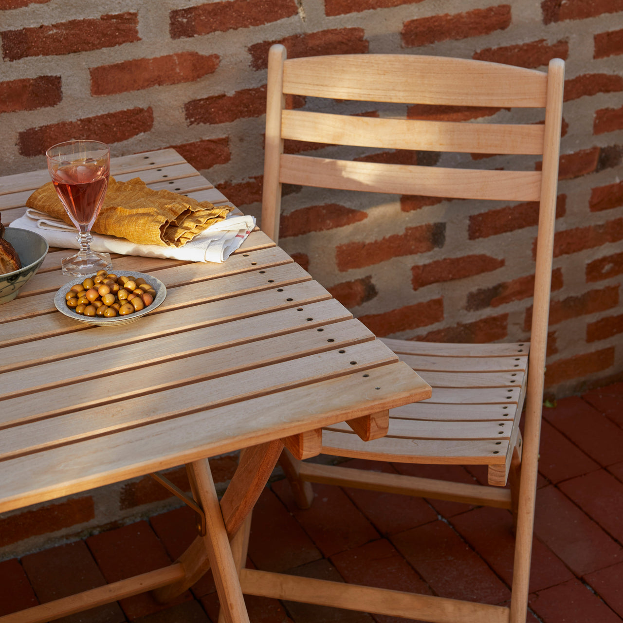 Selandia Chair: LS