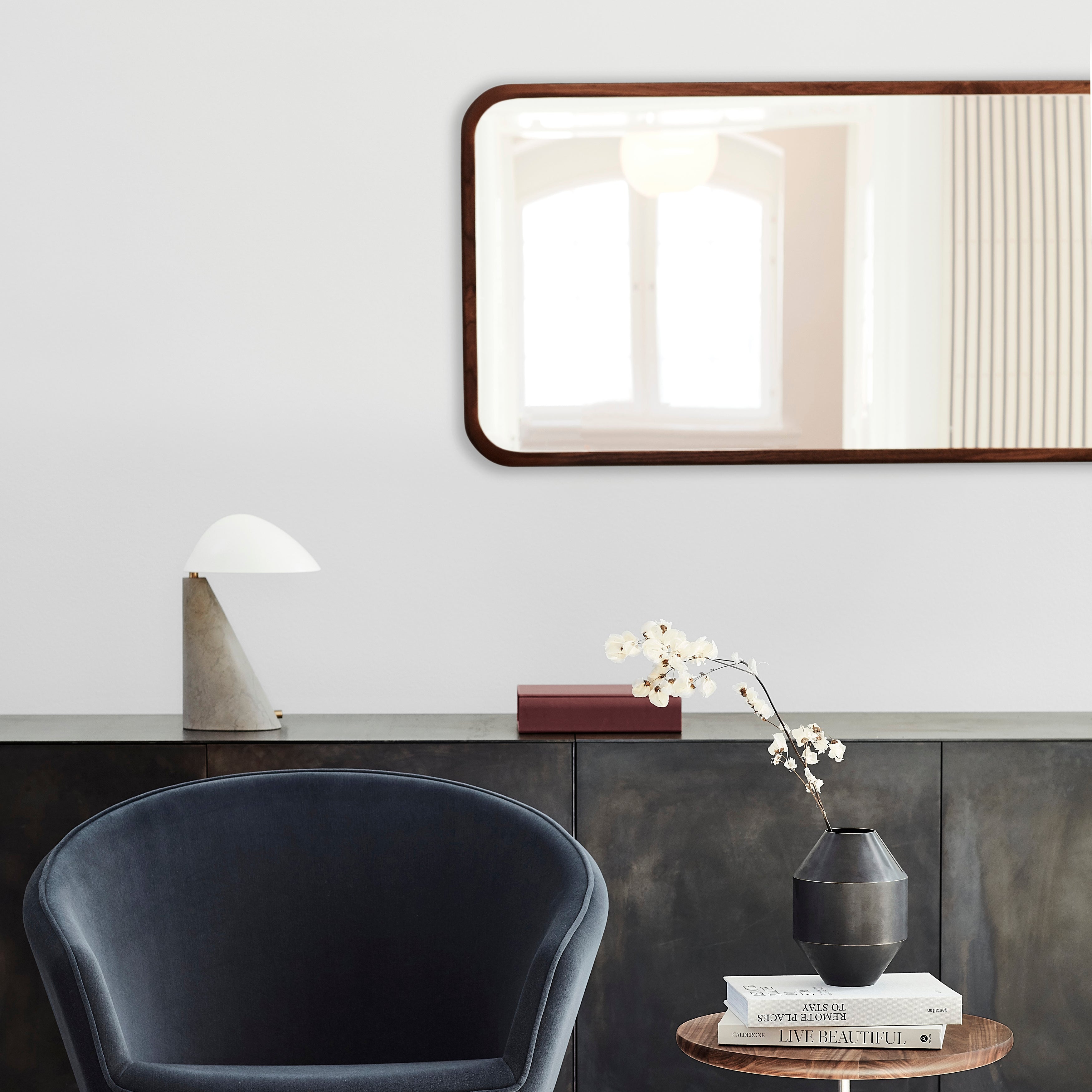 Silhouette Mirror: LS