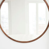 Silhouette Mirror: DI