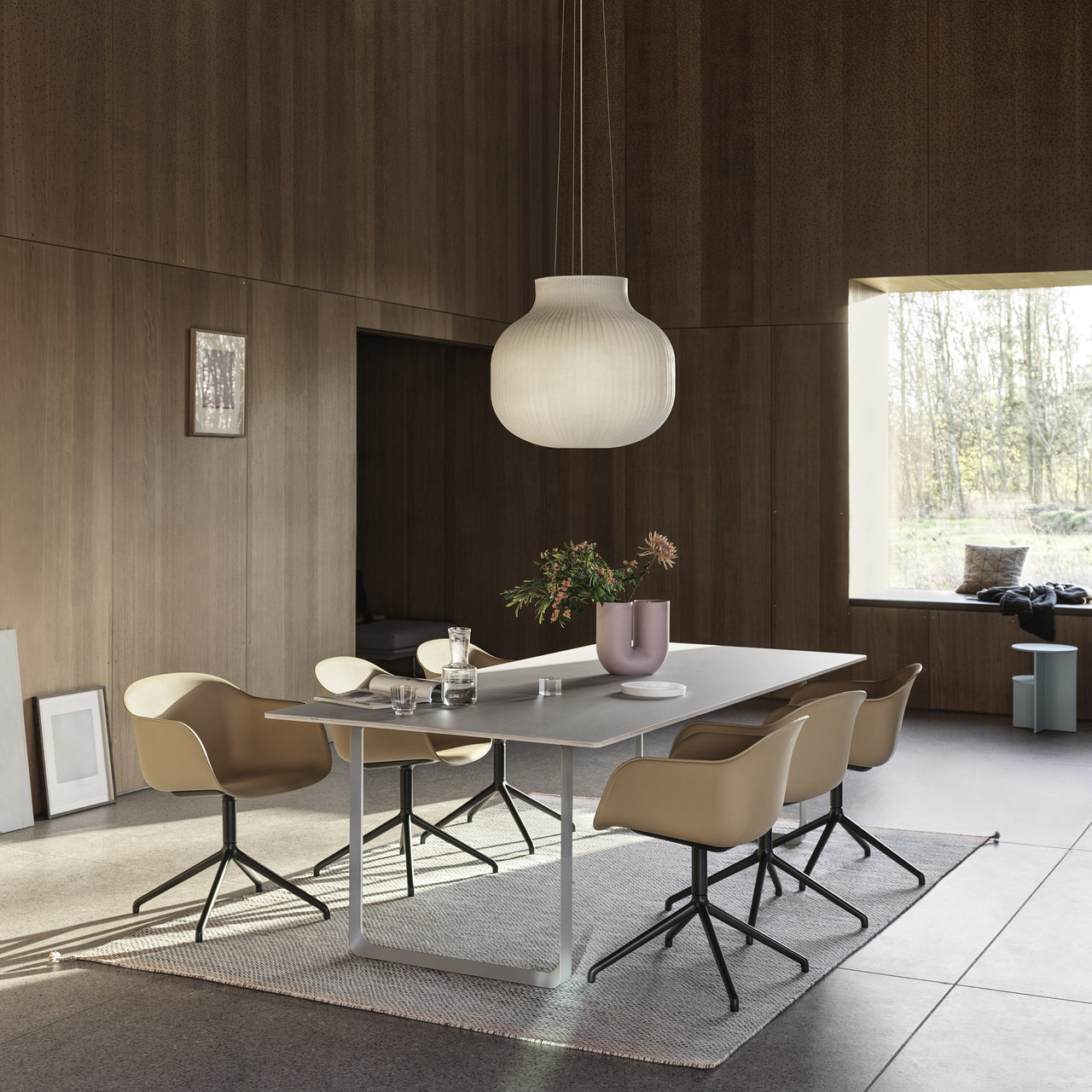 Strand Pendant Lamp: Closed + LS