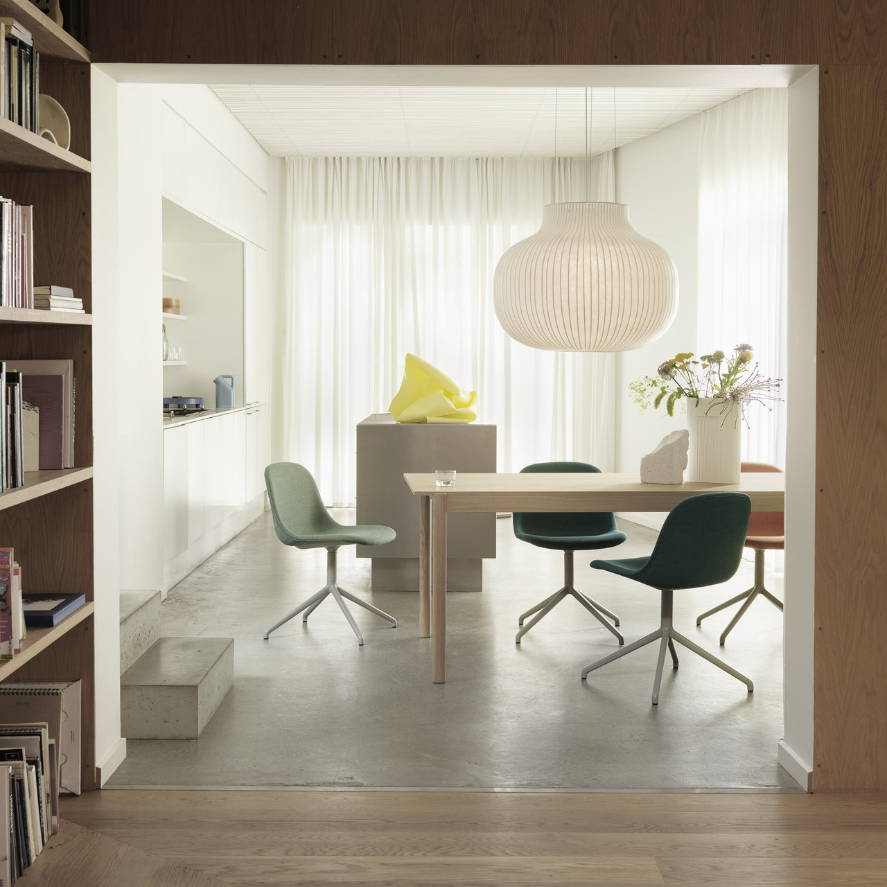 Strand Pendant Lamp: Closed + LS