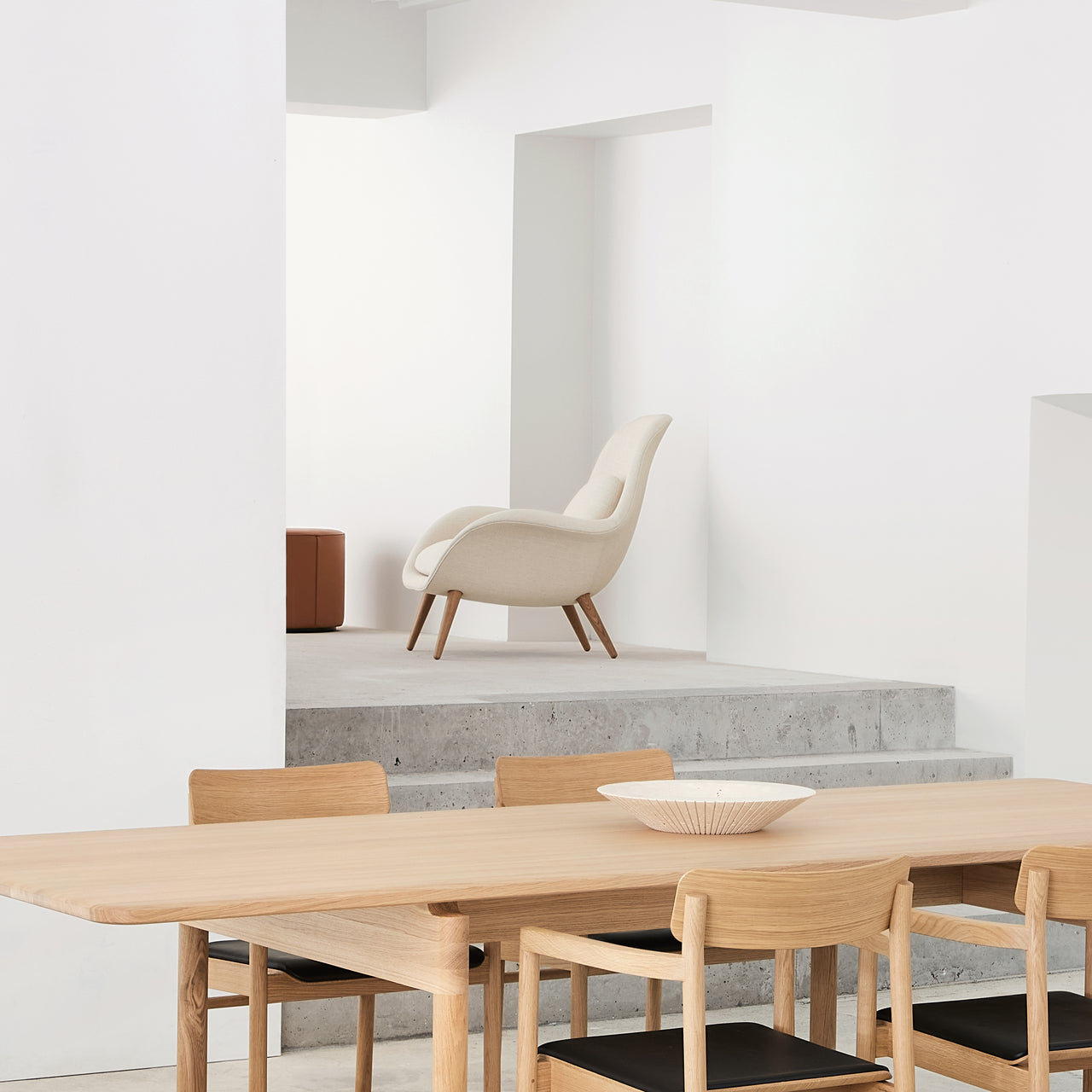 Swoon Lounge Chair: LS