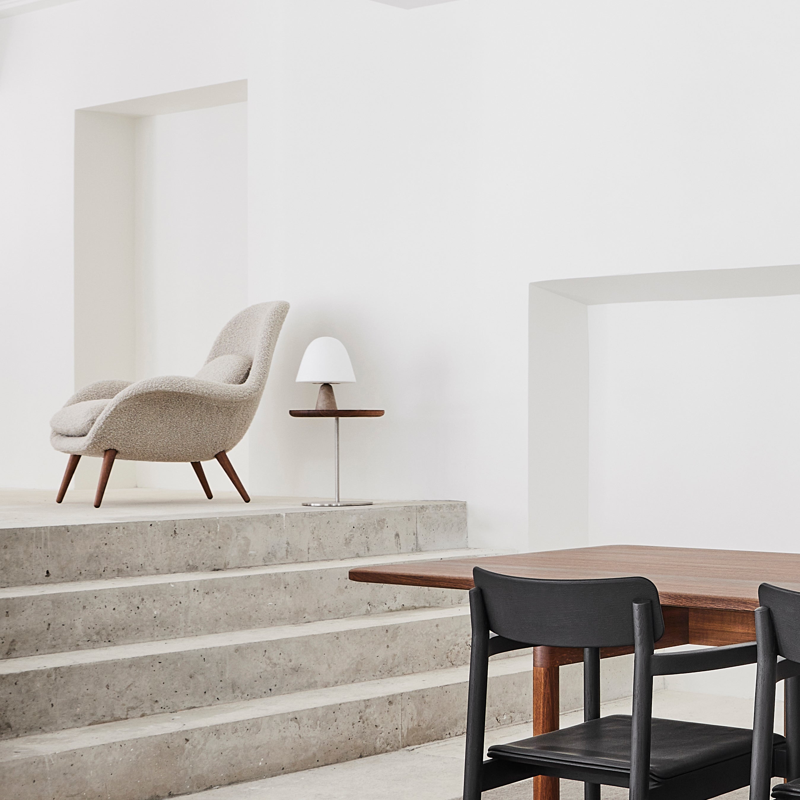 Swoon Lounge Chair: LS
