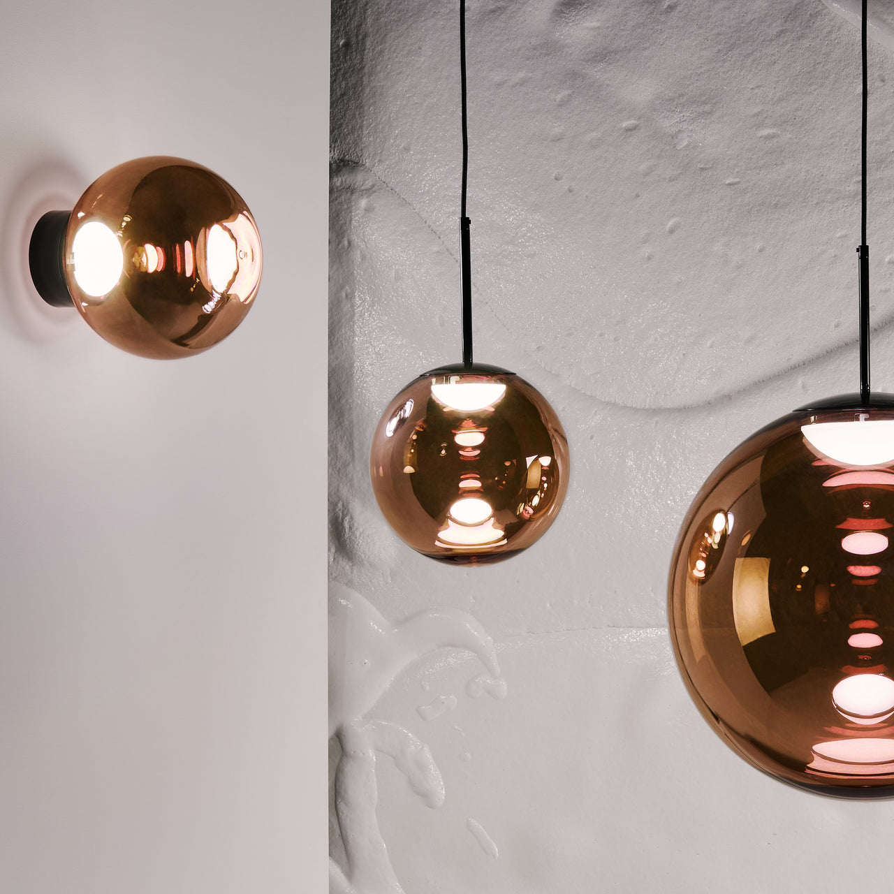 Globe Surface Wall Lamp