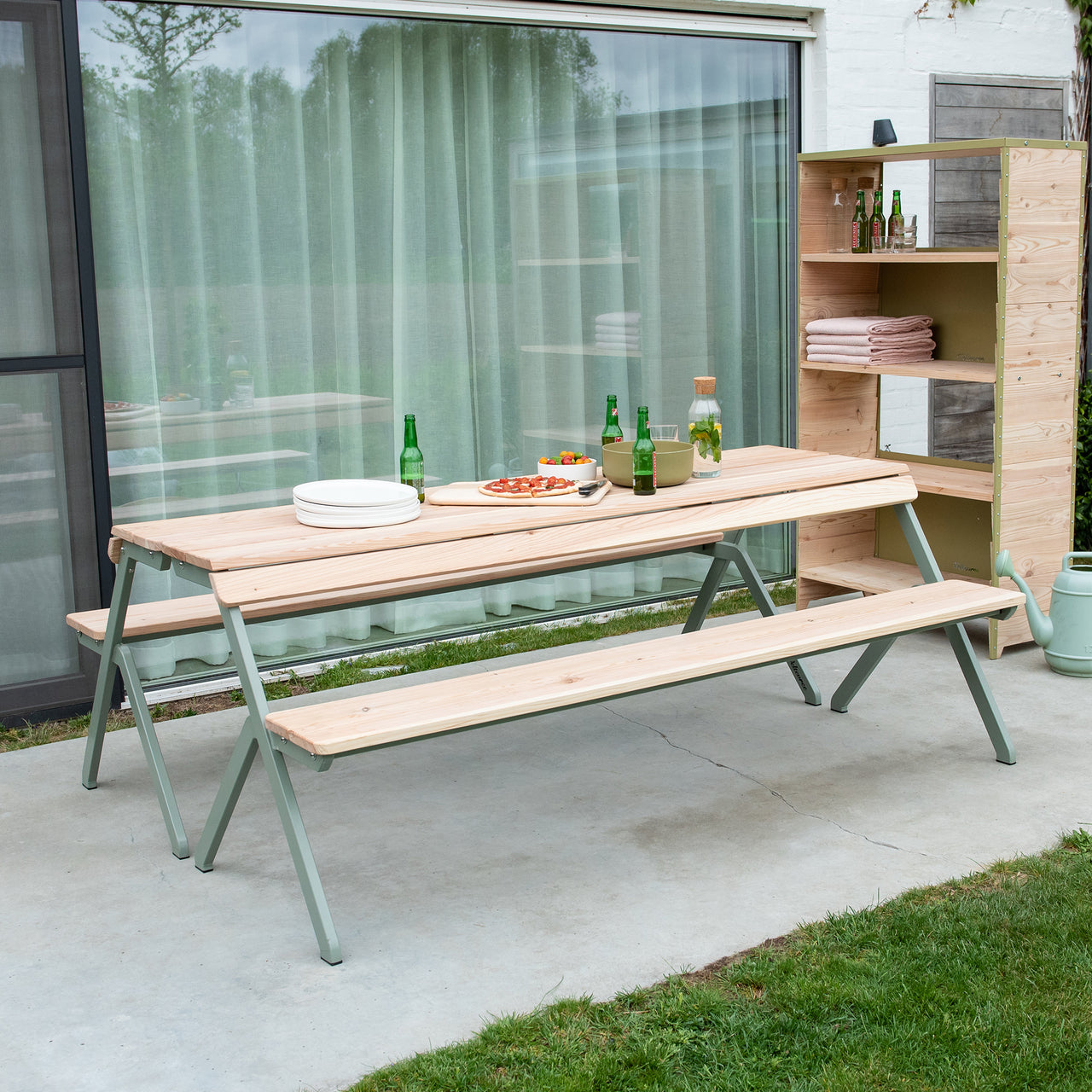 Tablebench 4-Seater