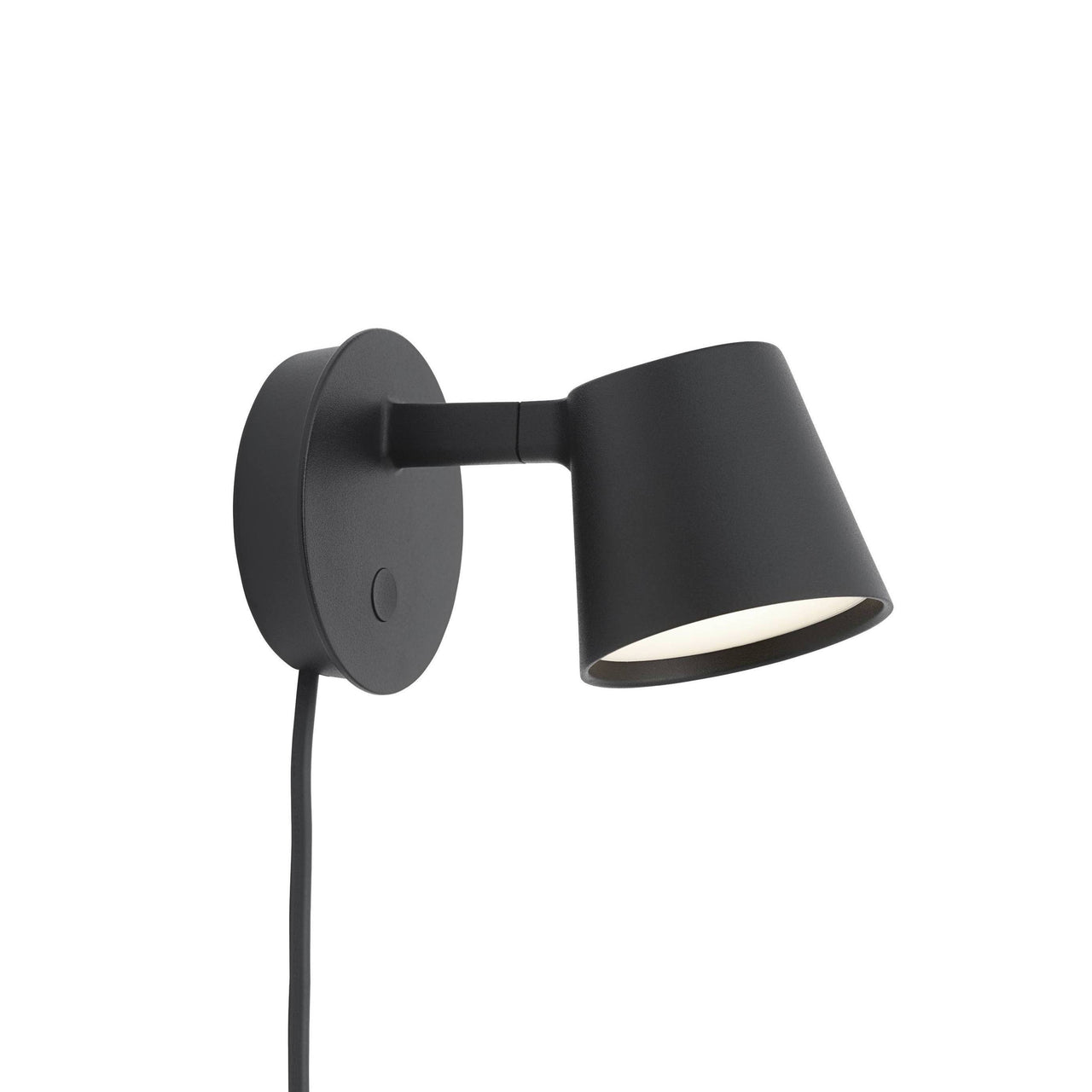 Tip Wall Lamp: Black