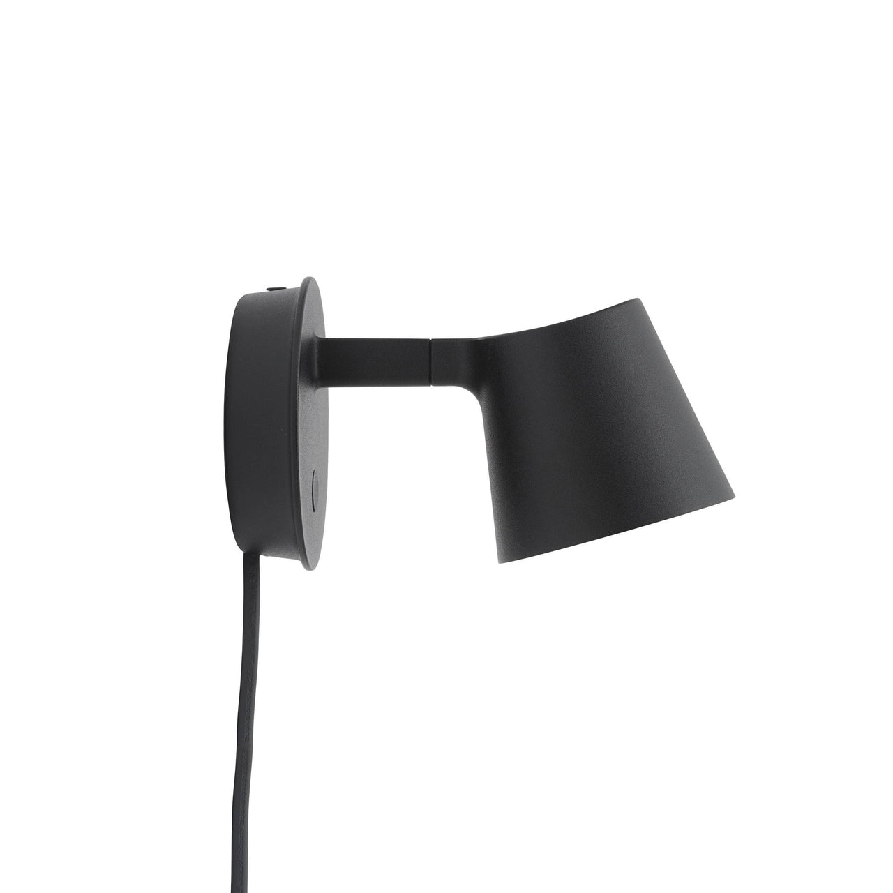 Tip Wall Lamp: Black