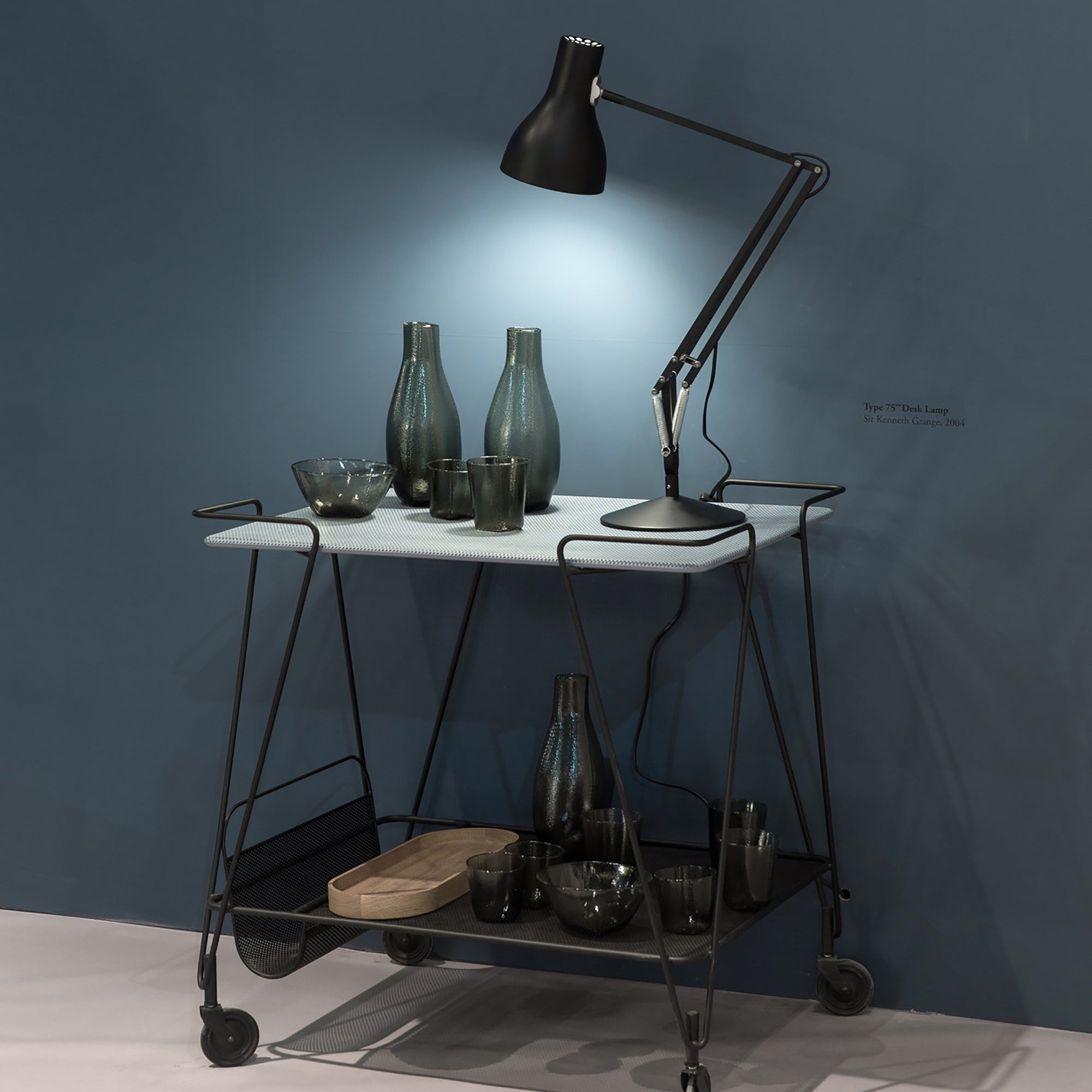 Type 75 Desk Lamp | Buy Anglepoise online at A+R