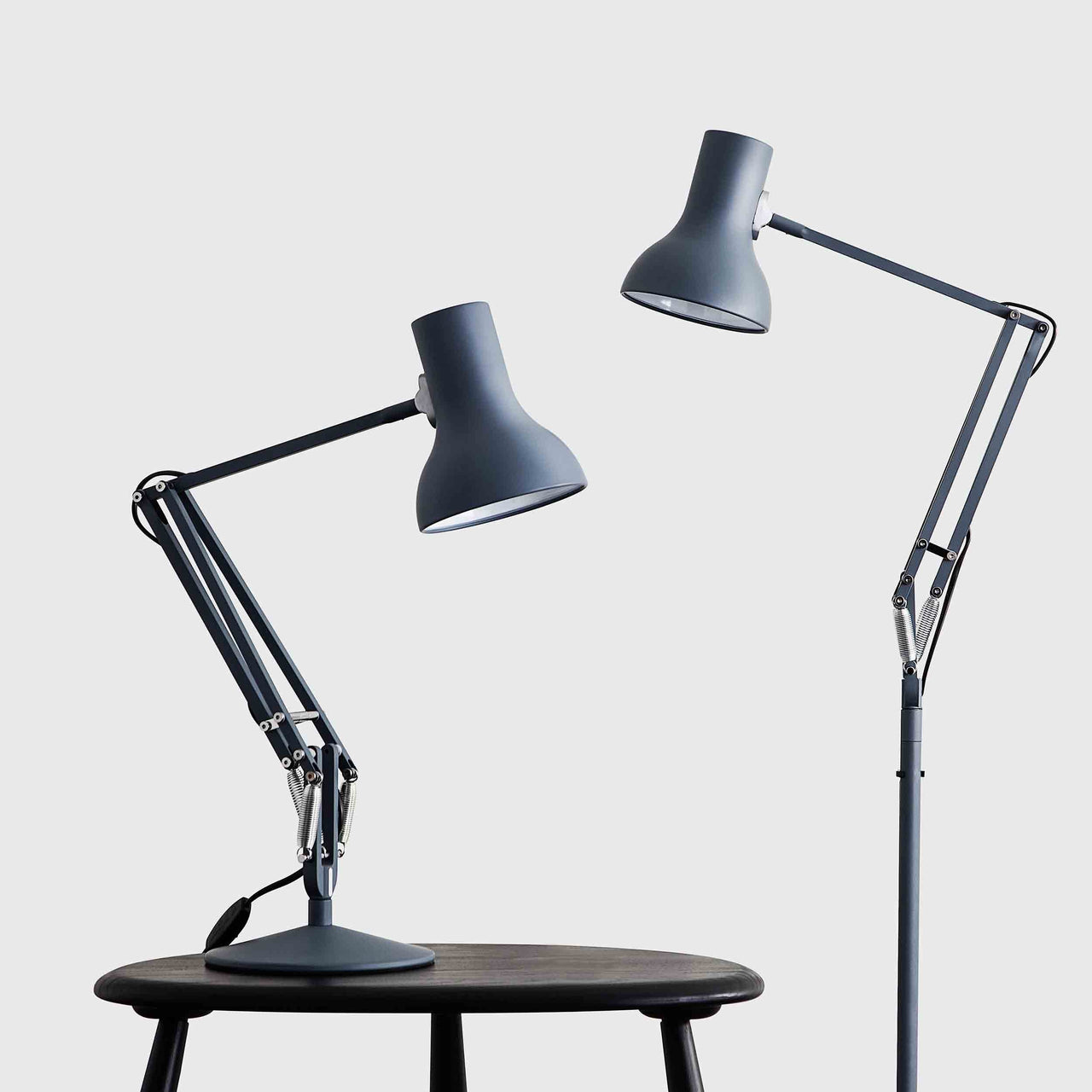 Type 75 Mini Desk Lamp: LS