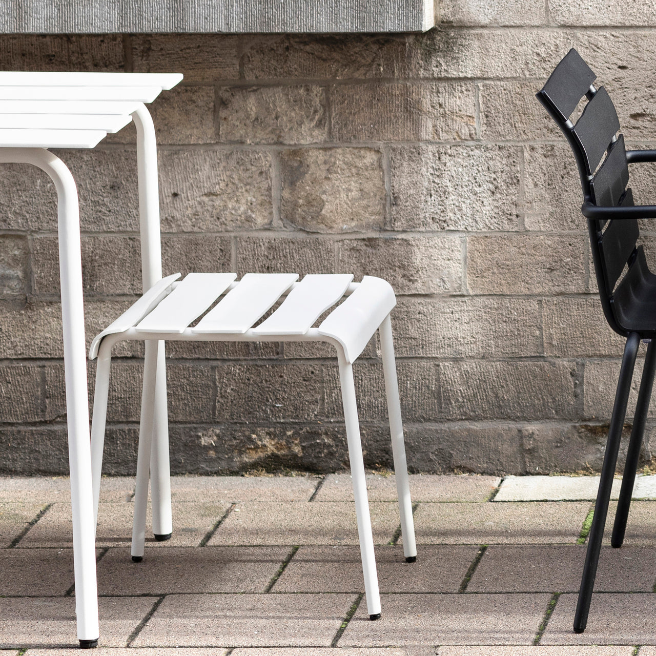 Aligned Outdoor Stool