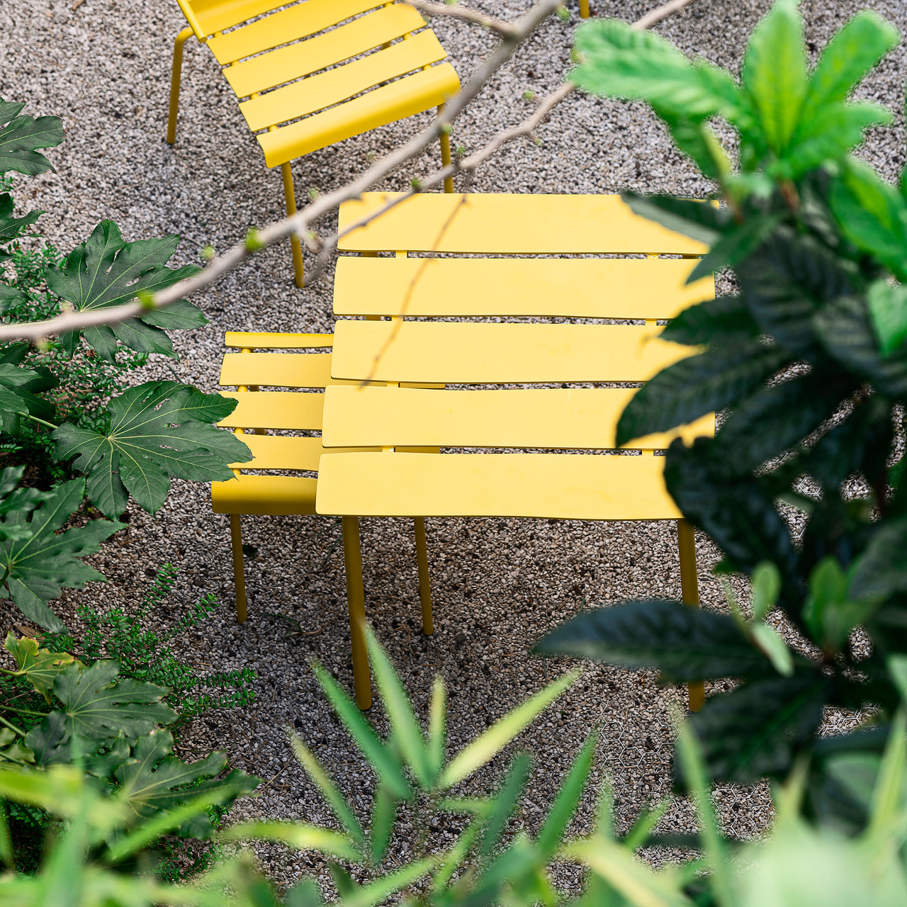 Aligned Outdoor Stool