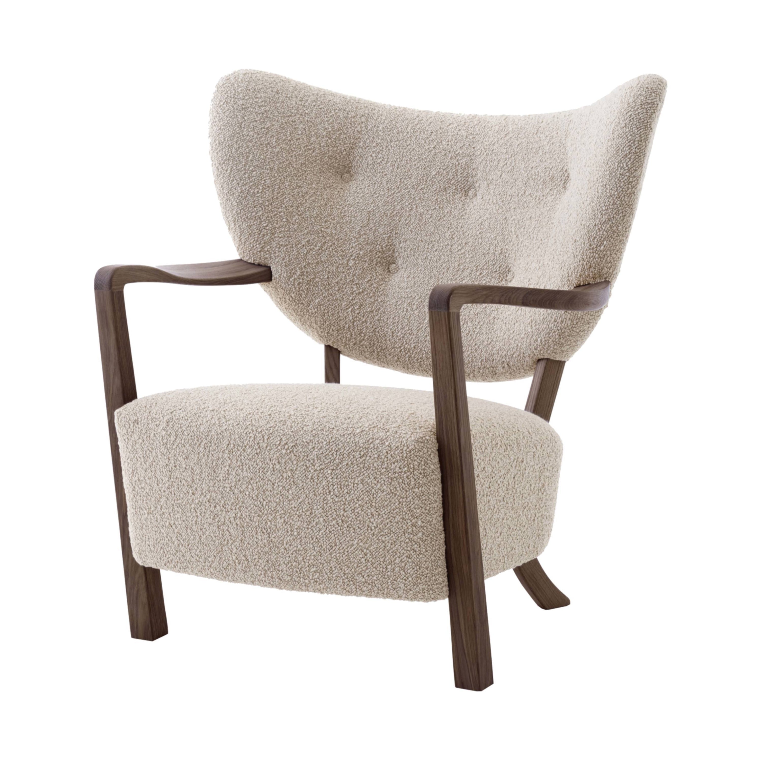Wulff Lounge Chair ATD2: Walnut + Karakorum 003