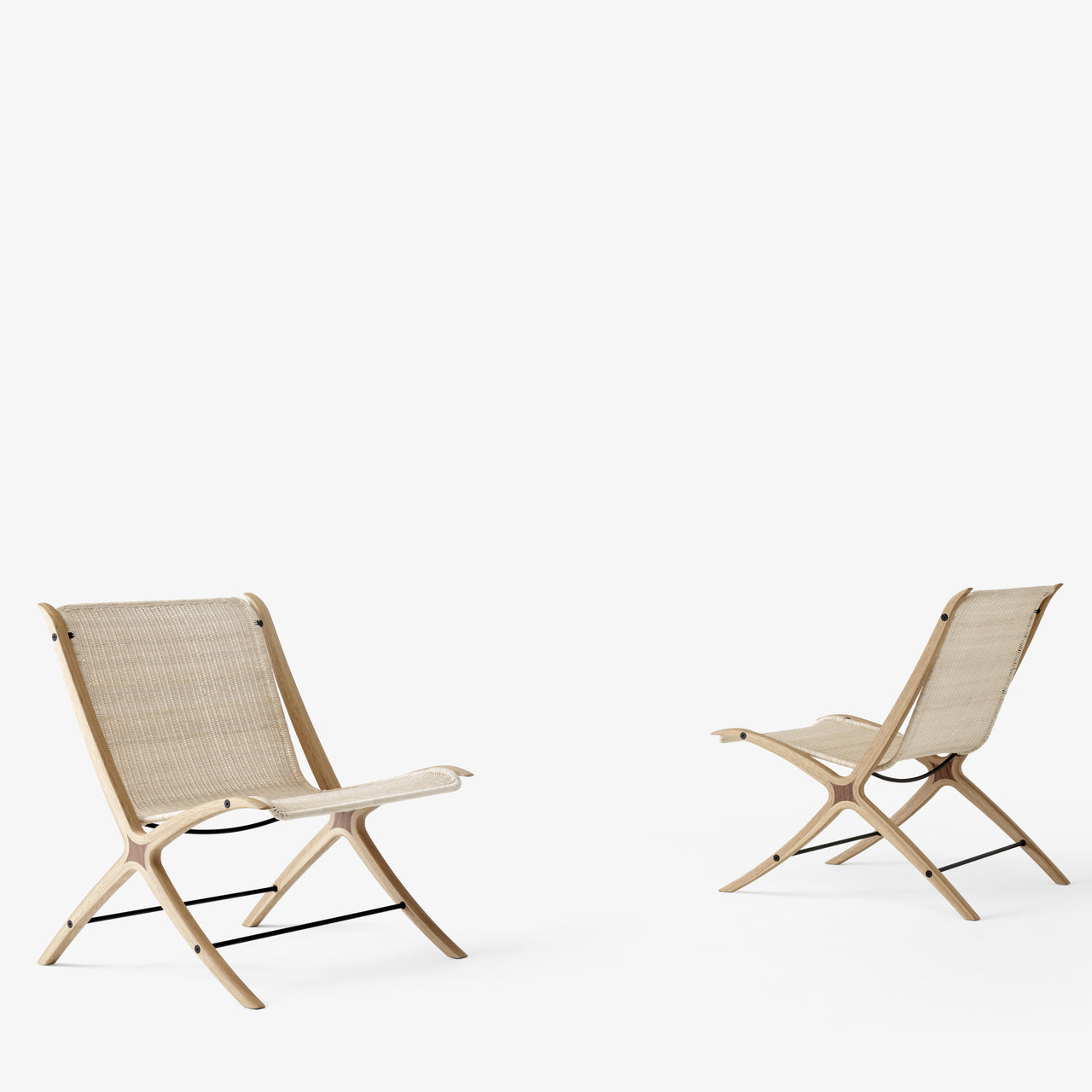 X Lounge Chair HM10