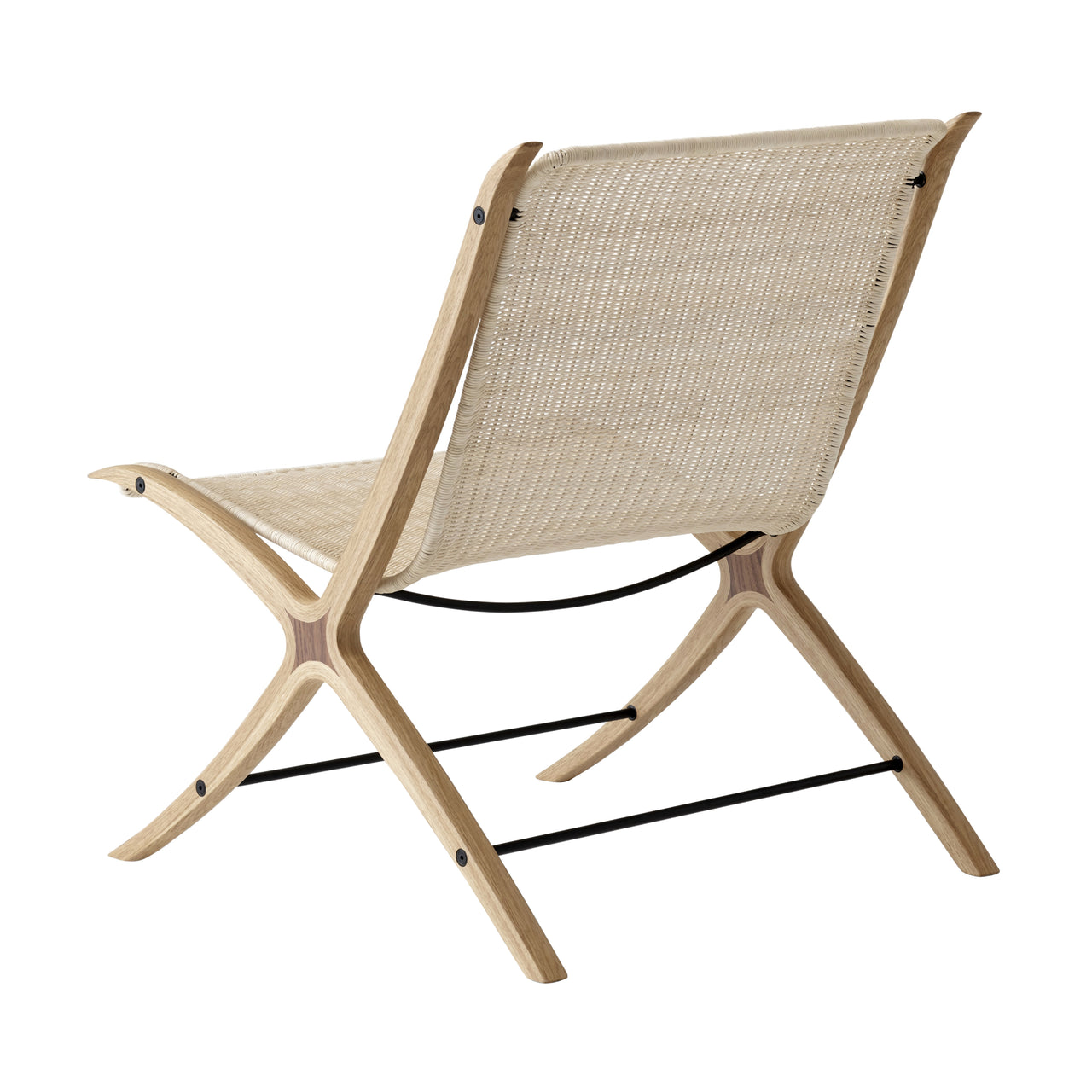 X Lounge Chair HM10