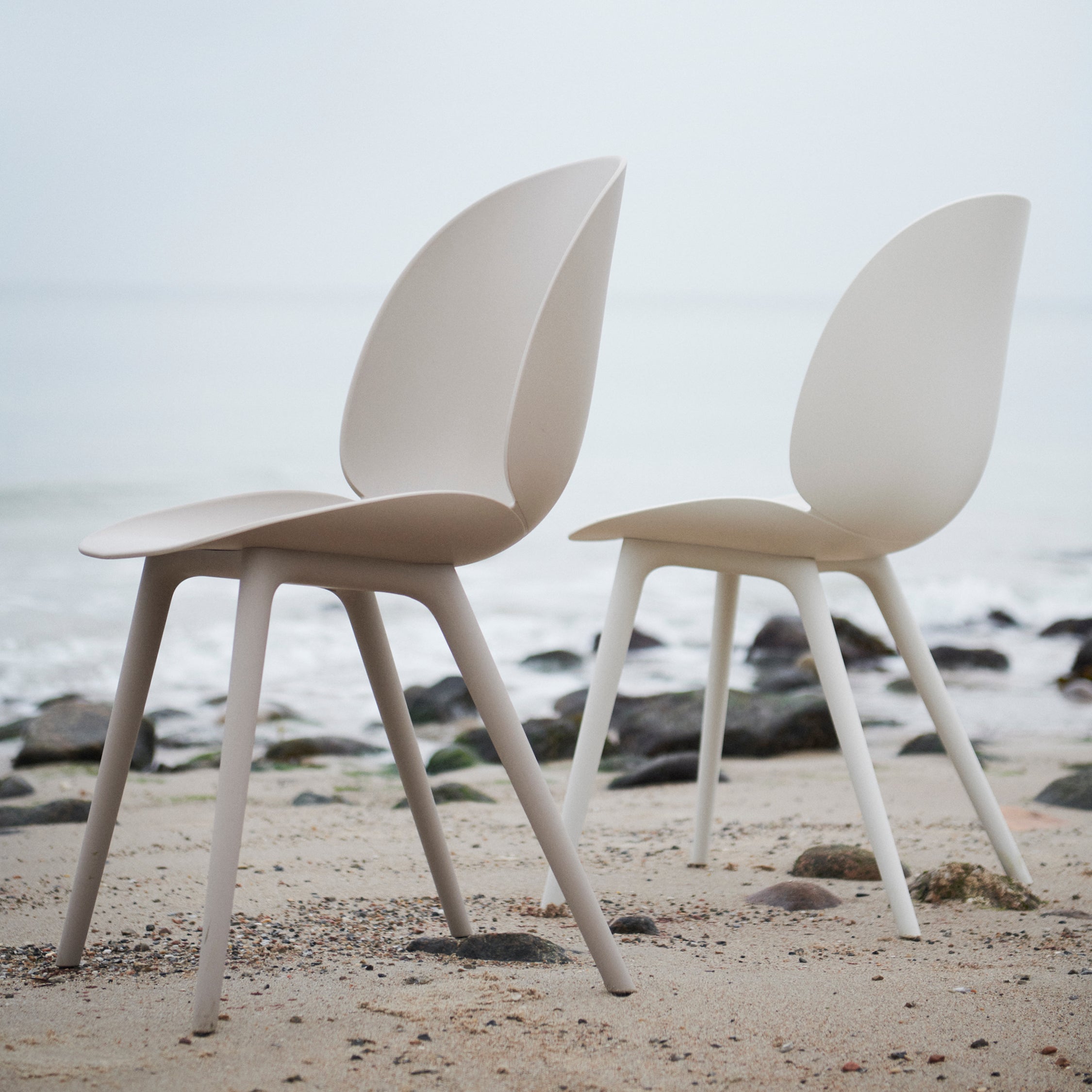 Beetle Outdoor Dining Chair: Plastic Base