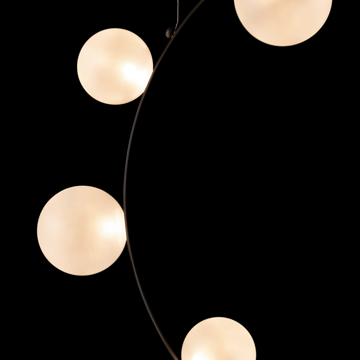 Hubble Bubble Suspension Lamp