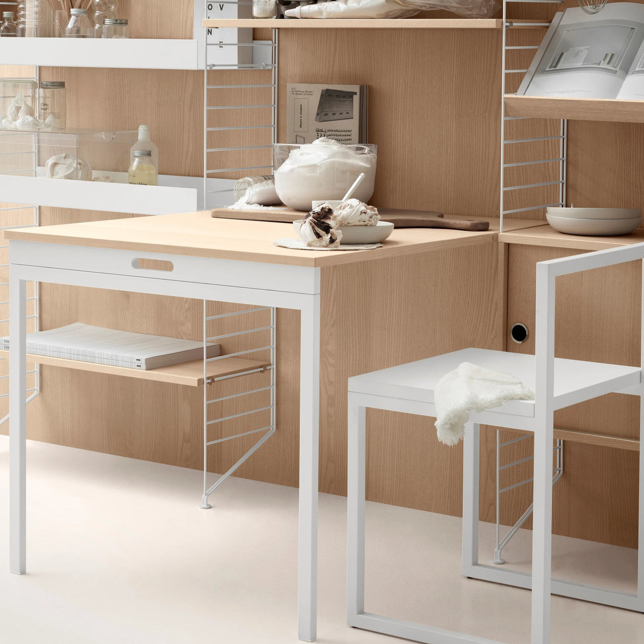 String Shelving System: Folding Table