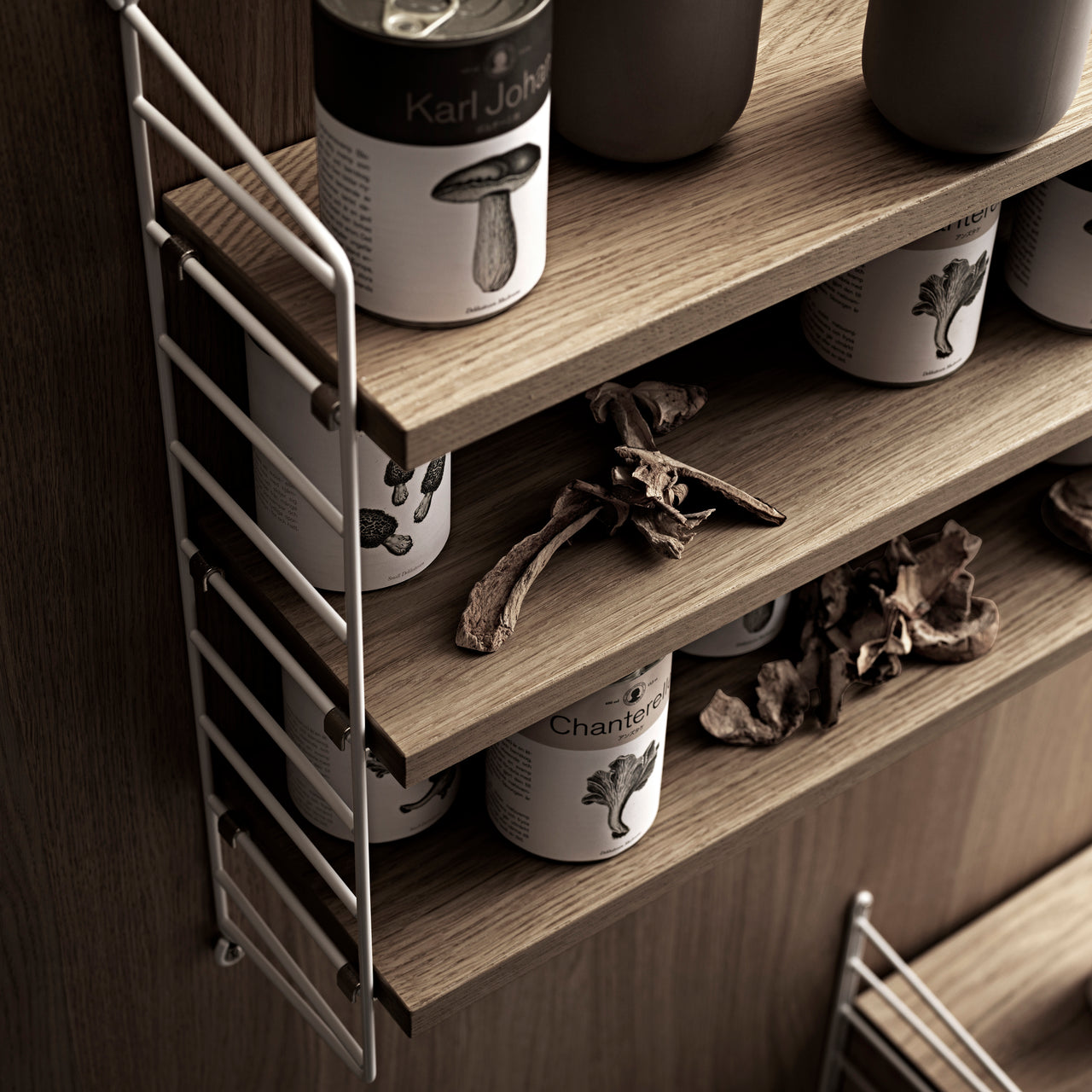 String Pocket Shelving